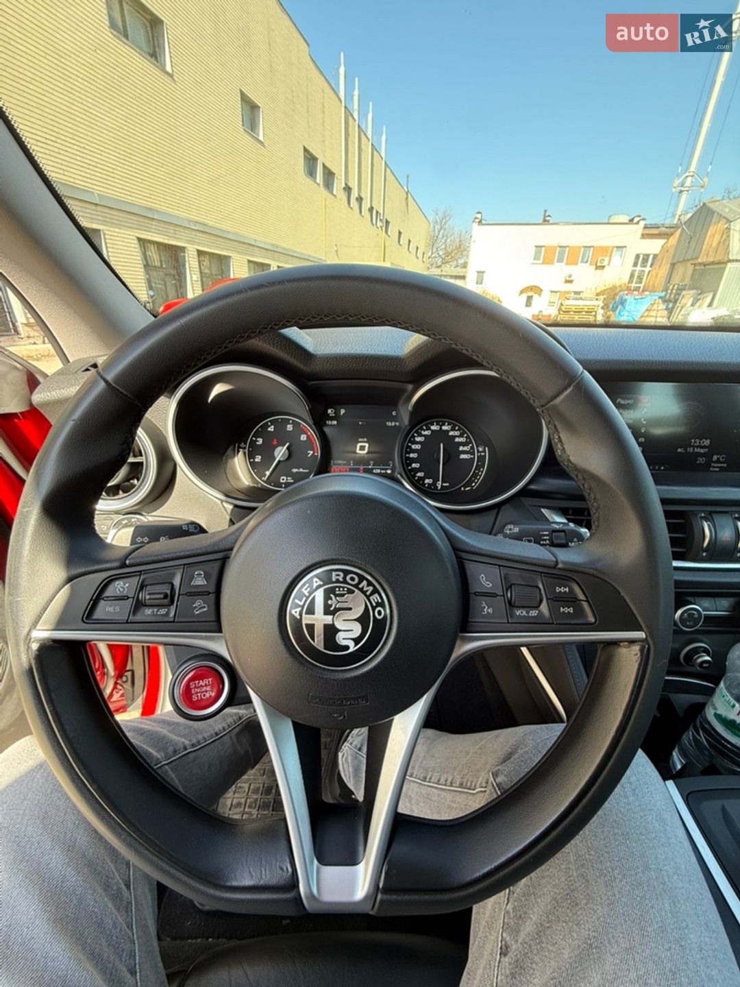Alfa Romeo Stelvio 2018 VIN ZARPAHBN7K7C43018 фото оголошення 17 з 18