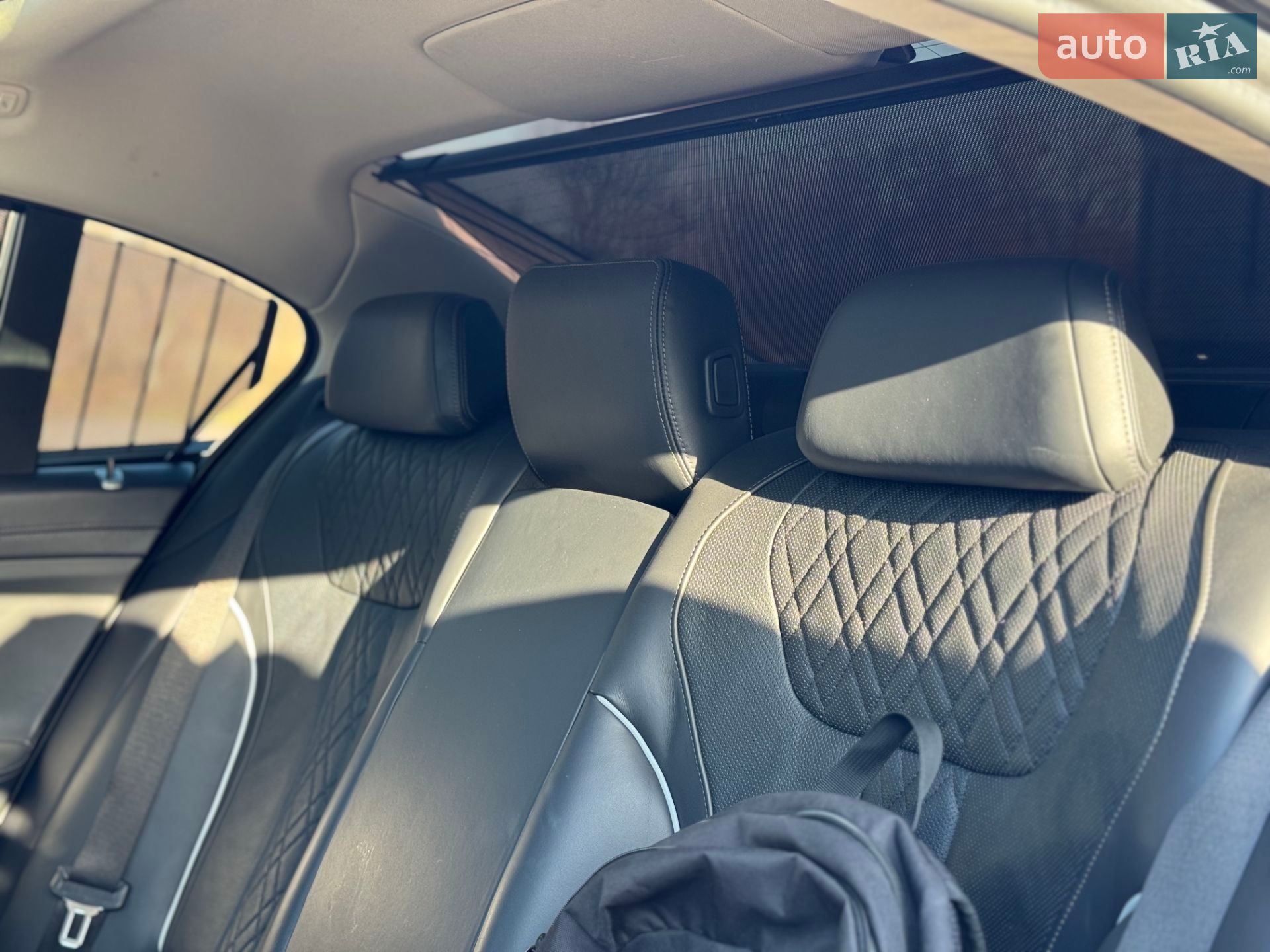 BMW 7 Series 2019 VIN WBA7U2C06LGJ59124 фото оголошення 31 з 49