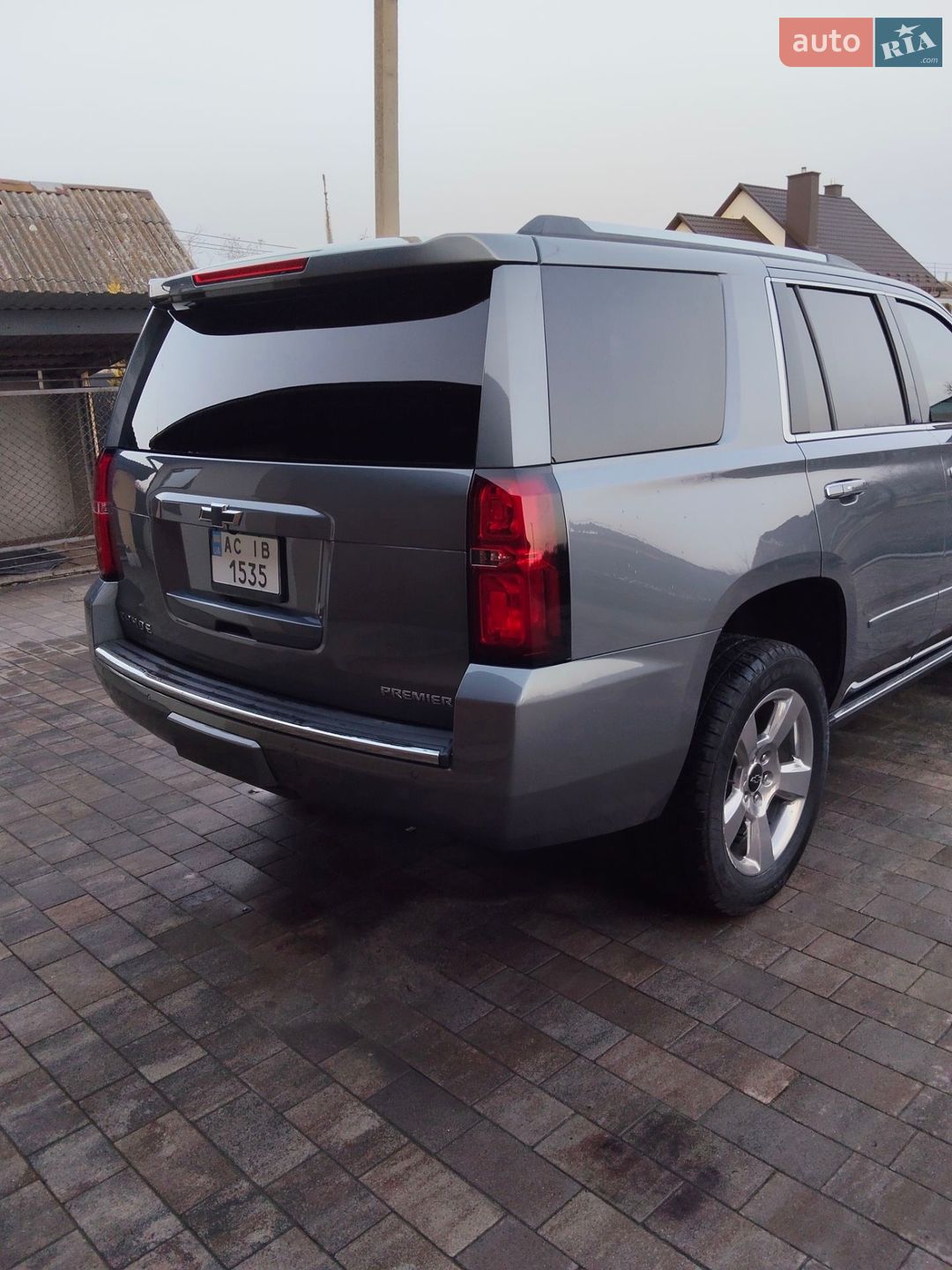 Chevrolet Tahoe 2018 VIN 1GNSCCKC5KR176752 фото оголошення 8 з 26