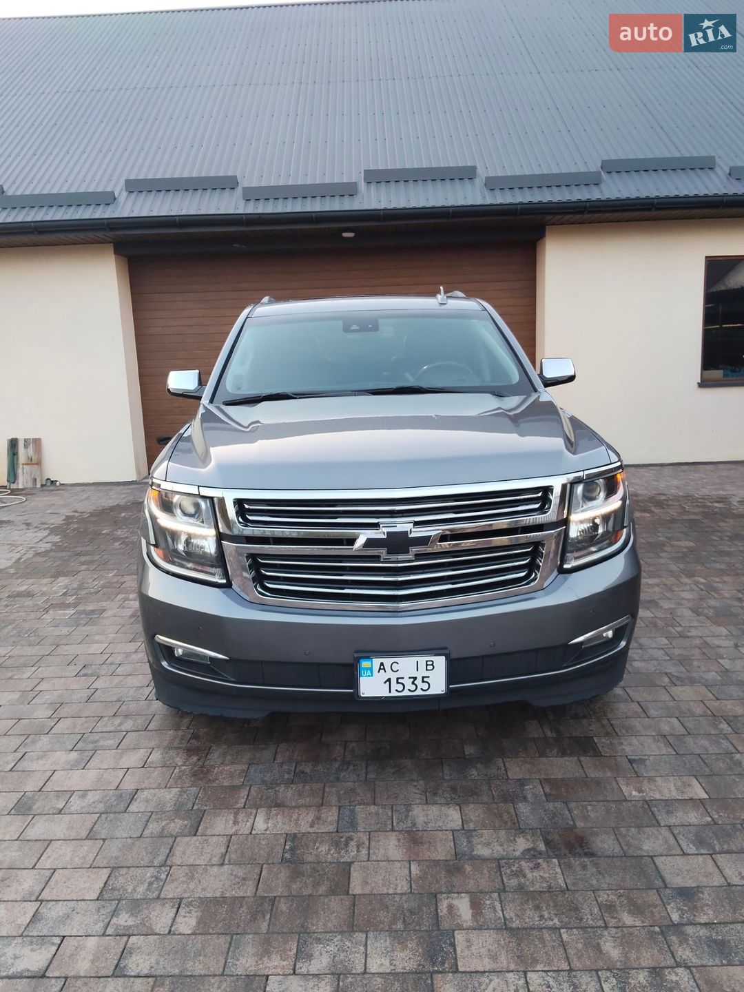 Chevrolet Tahoe 2018 VIN 1GNSCCKC5KR176752 фото оголошення 12 з 26