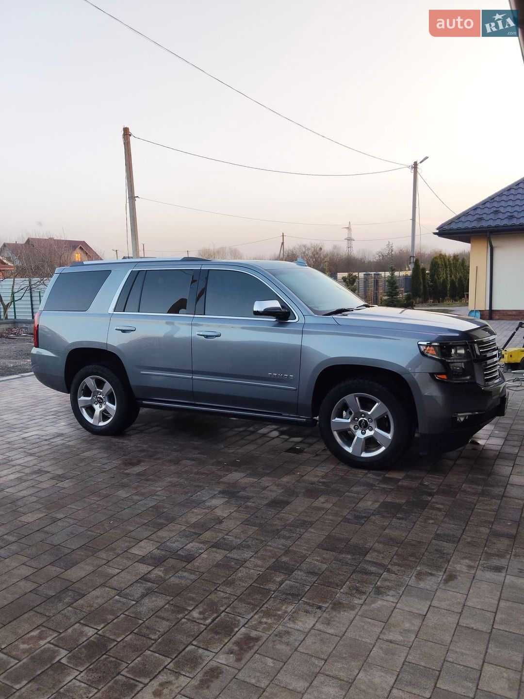 Chevrolet Tahoe 2018 VIN 1GNSCCKC5KR176752 фото оголошення 20 з 26