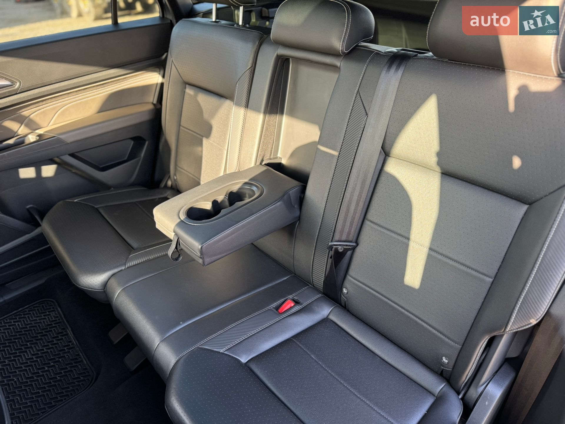 Volkswagen Atlas Cross Sport 2022 VIN 1V2KE2CA5NC227537 фото оголошення 34 з 48