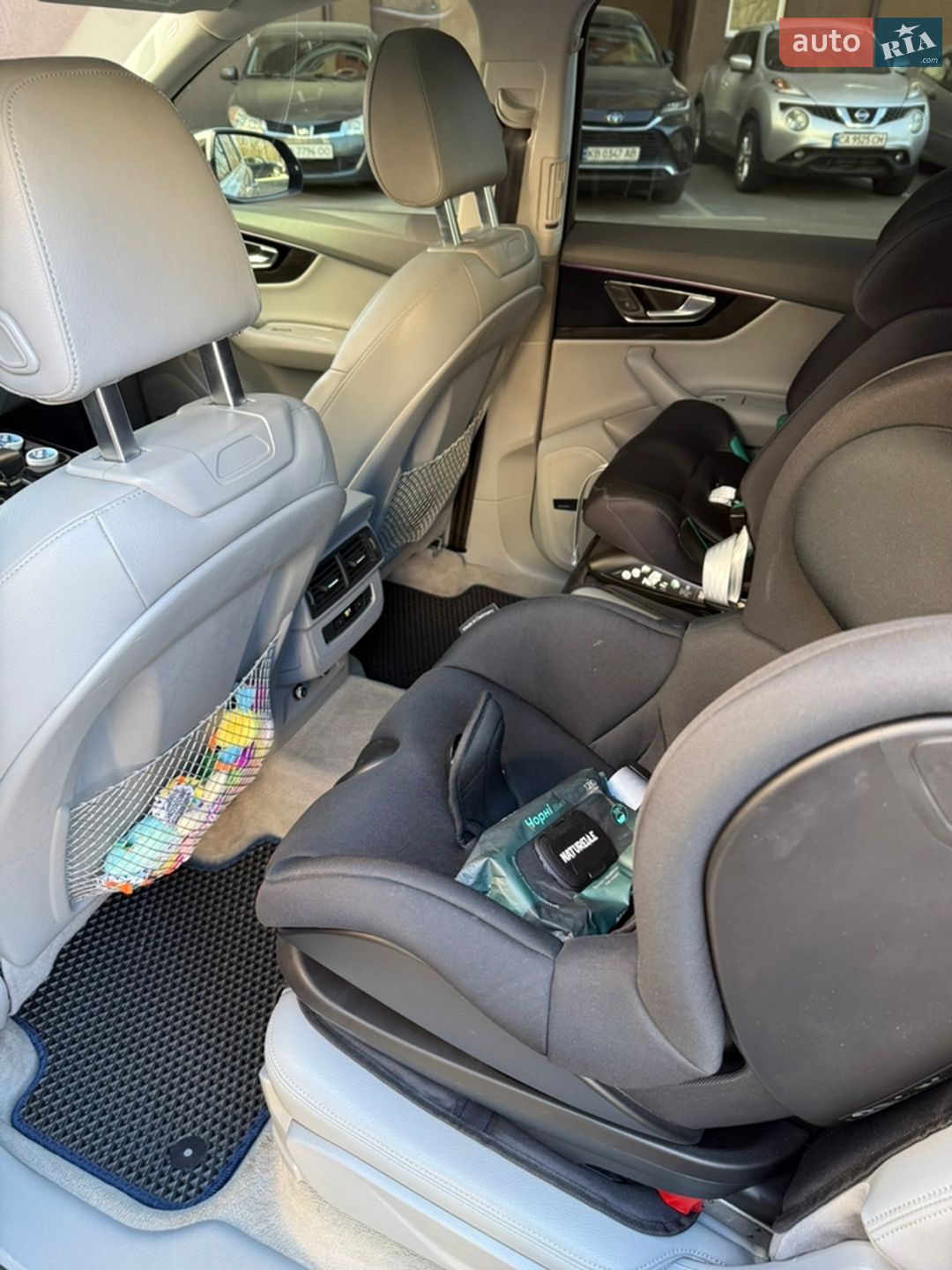Audi Q7 2019 VIN WA1LAAF76KD033238 фото оголошення 9 з 17