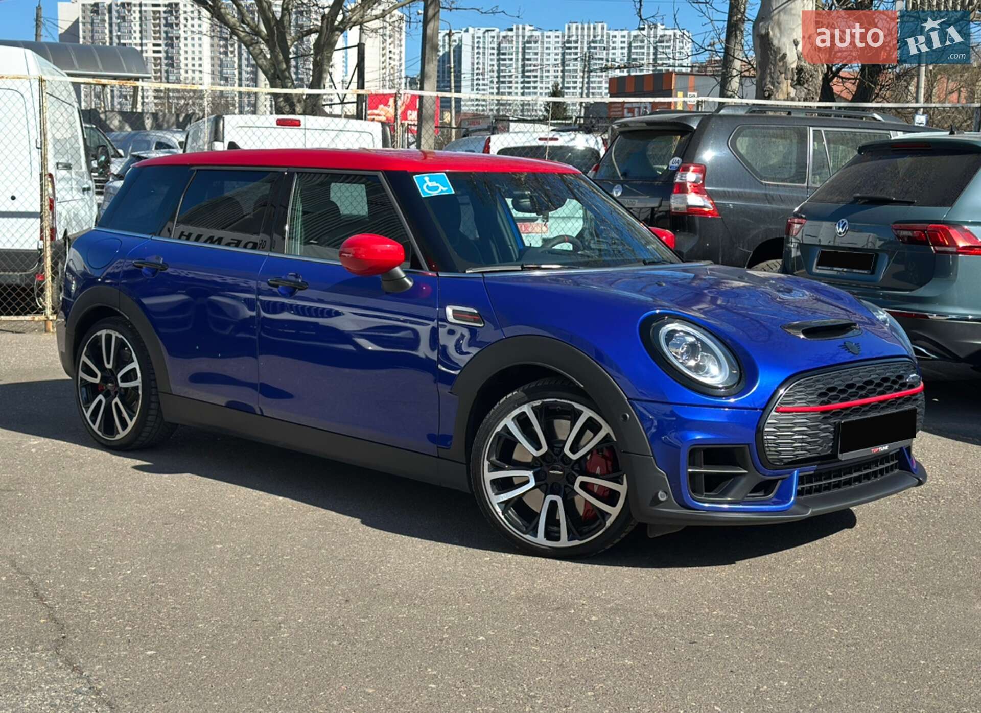 MINI Clubman 2020 VIN WMWJZ910402N81856 фото оголошення 2 з 45