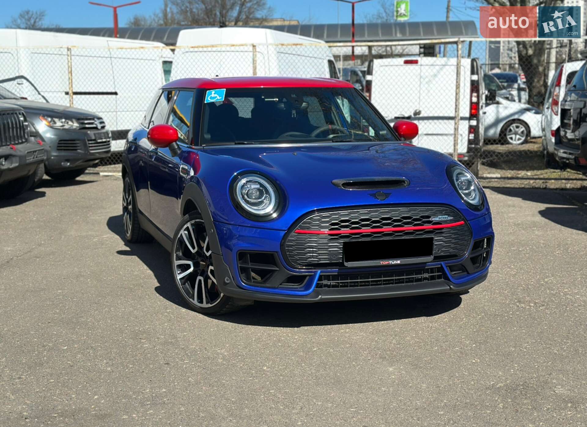 MINI Clubman 2020 VIN WMWJZ910402N81856 фото оголошення 3 з 45