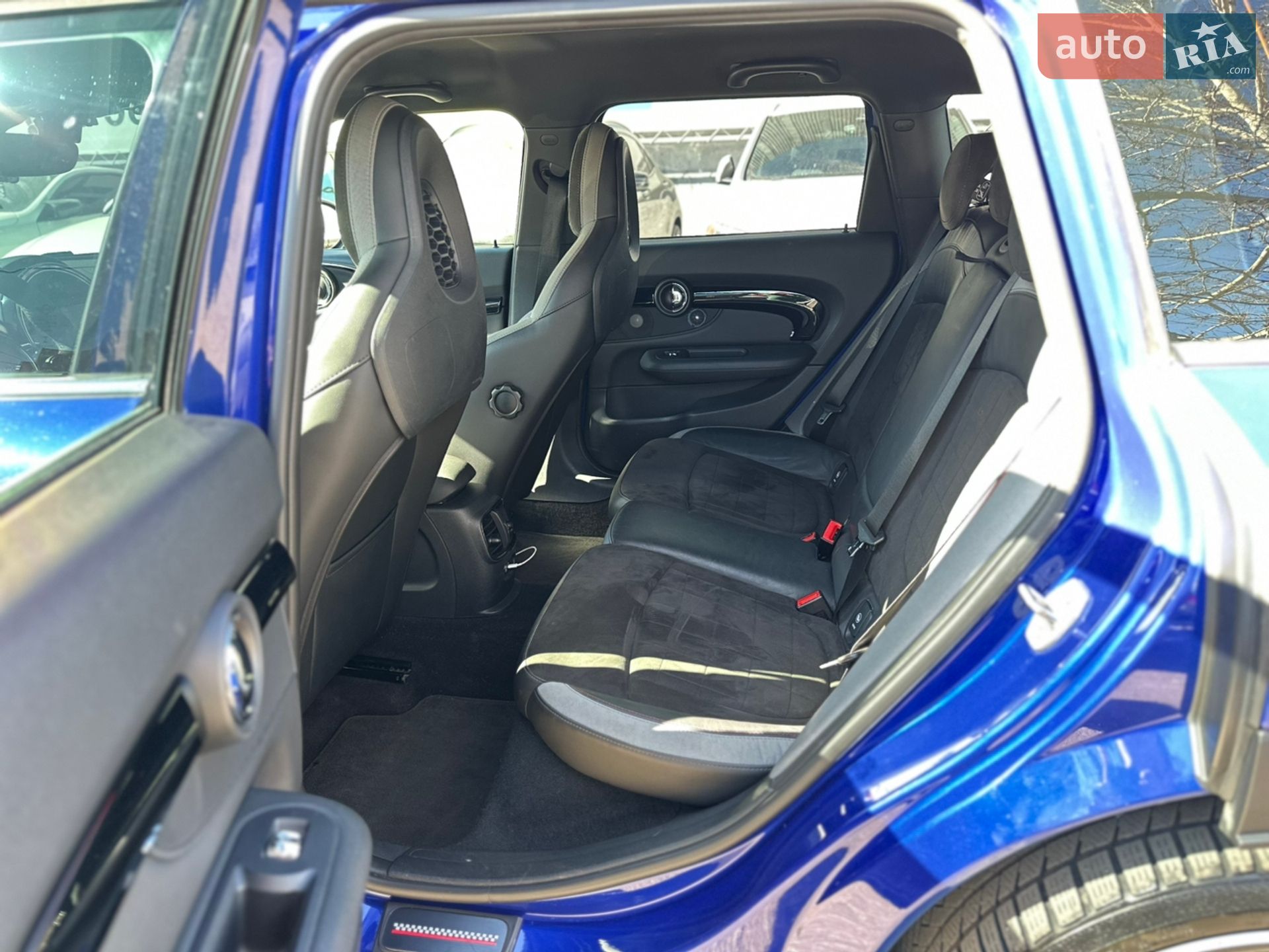MINI Clubman 2020 VIN WMWJZ910402N81856 фото оголошення 38 з 45