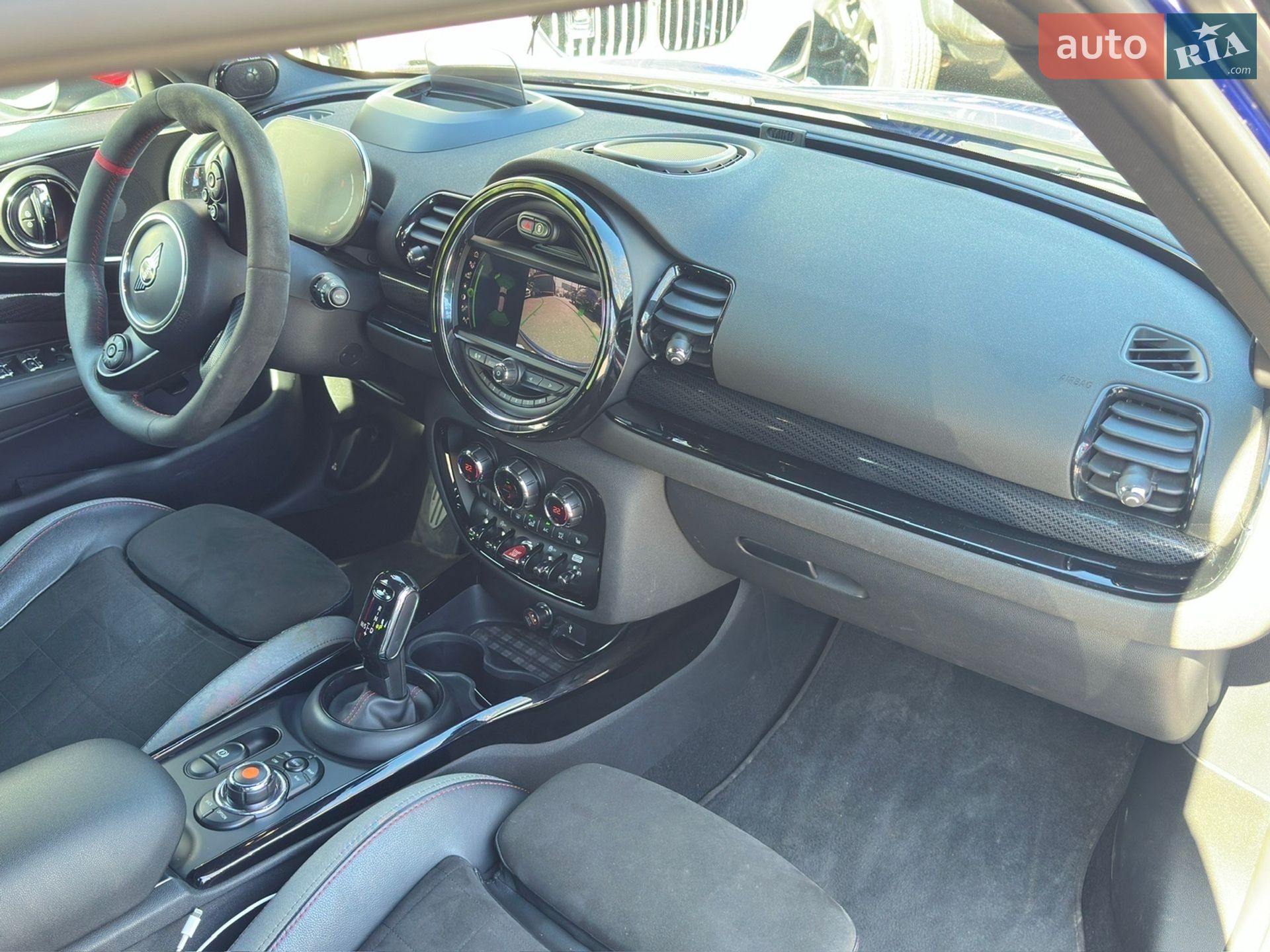 MINI Clubman 2020 VIN WMWJZ910402N81856 фото оголошення 44 з 45