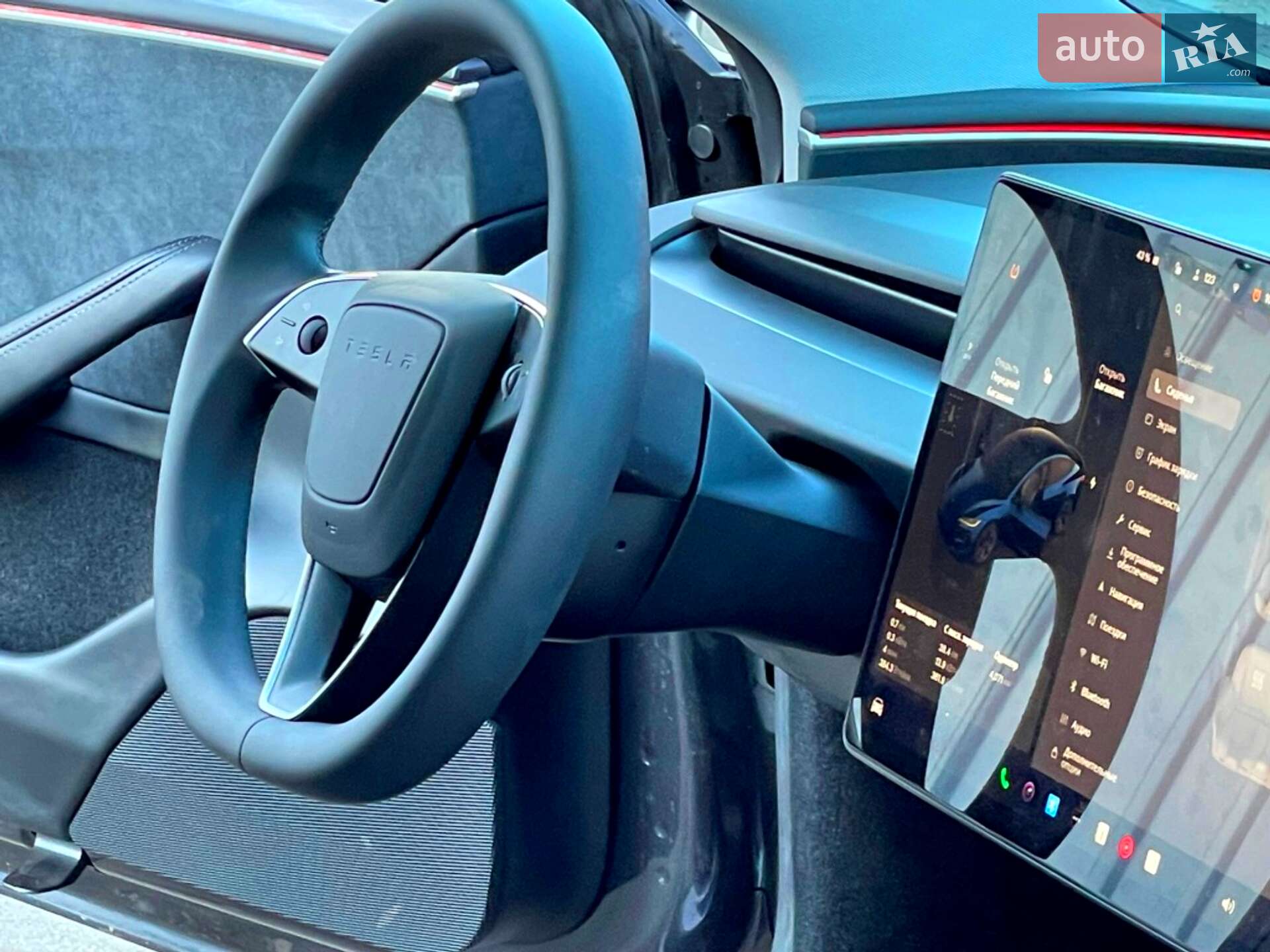 Tesla Model 3 2024 VIN 5YJ3E1ET9RF806568 фото оголошення 68 з 70