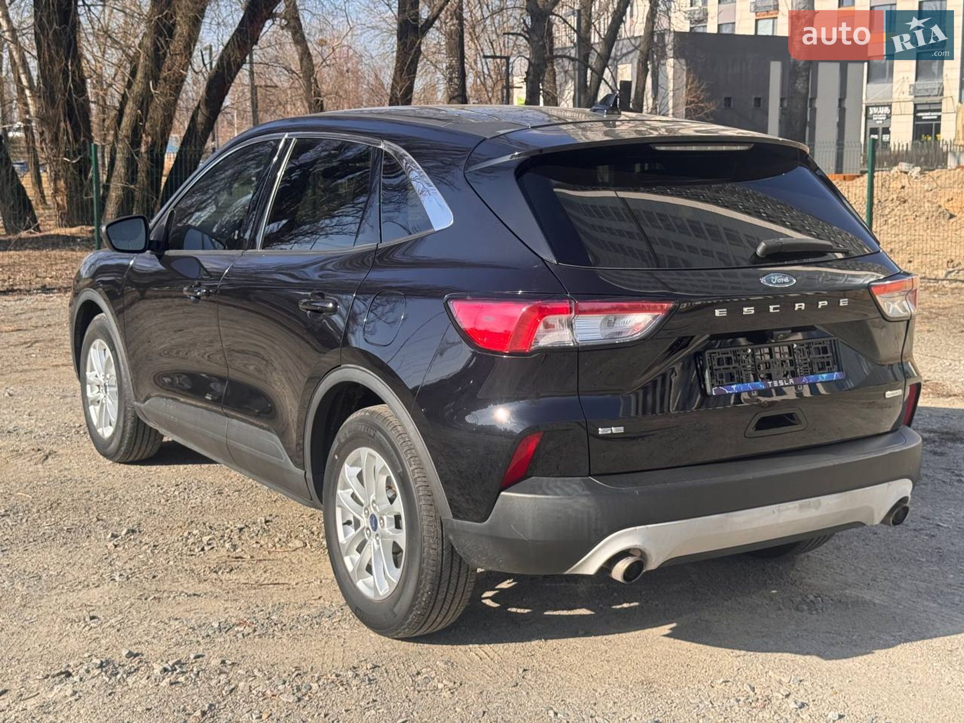Ford Escape 2019 VIN 1FMCU0G68LUA54439 фото оголошення 18 з 64