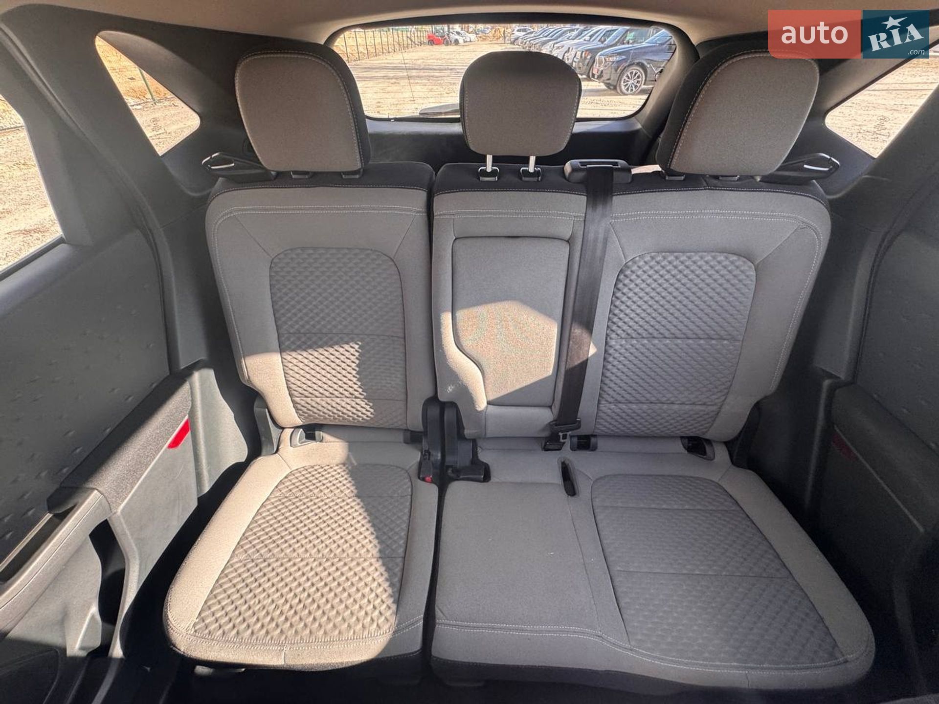 Ford Escape 2019 VIN 1FMCU0G68LUA54439 фото оголошення 52 з 64