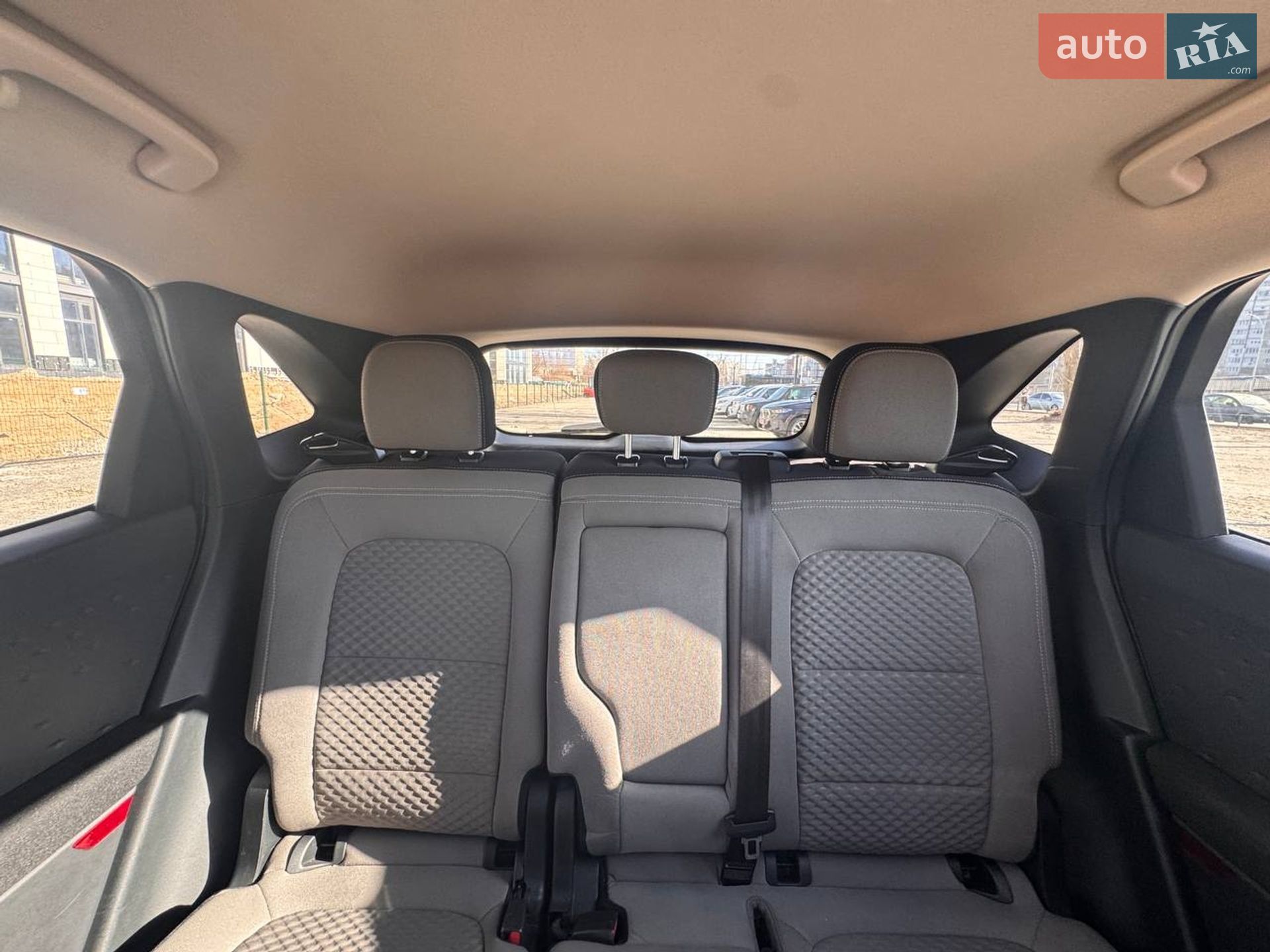 Ford Escape 2019 VIN 1FMCU0G68LUA54439 фото оголошення 53 з 64