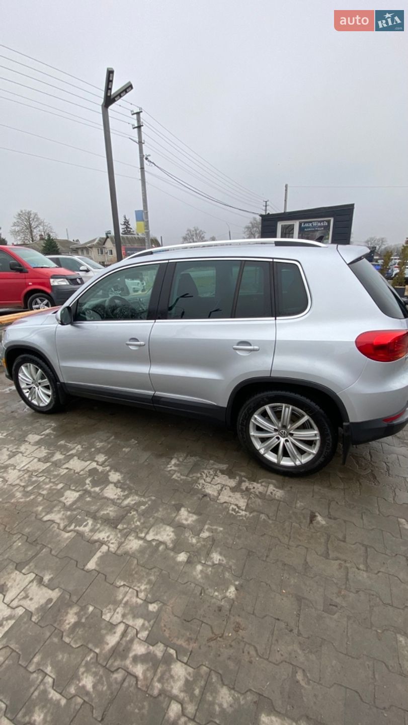 Volkswagen Tiguan 2011 VIN WVGAV7AX8CW527811 фото оголошення 6 з 31