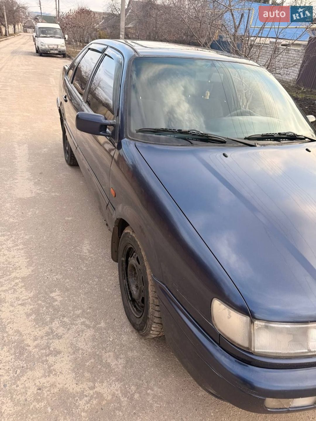 Volkswagen Passat 1994 VIN WVWZZZ3AZRE001321 фото оголошення 4 з 10
