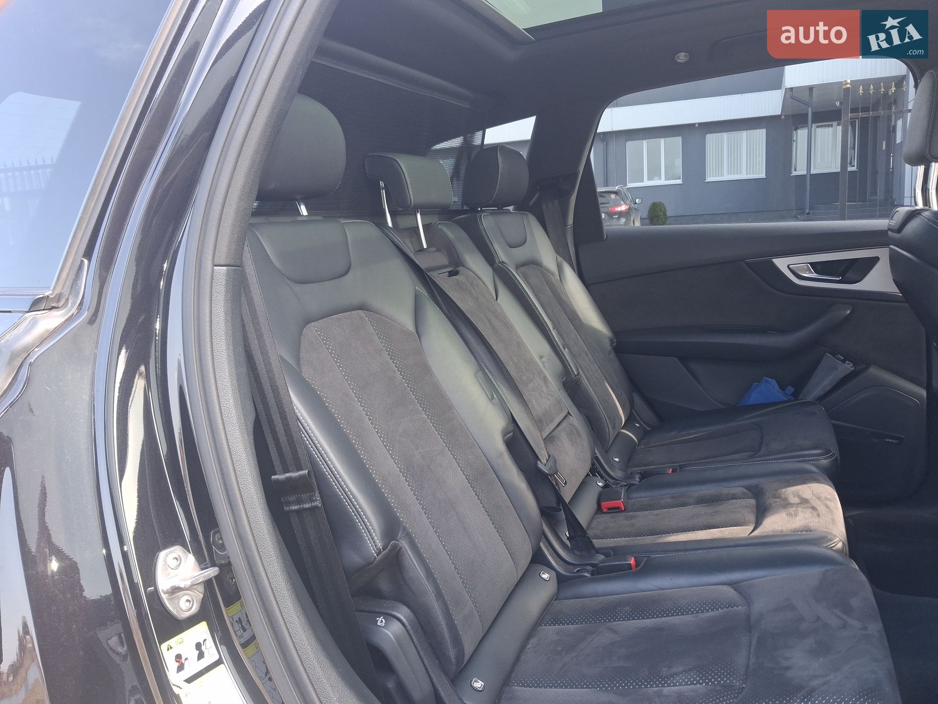 Audi Q7 2018 VIN WAUZZZ4M1JD045325 фото оголошення 41 з 74