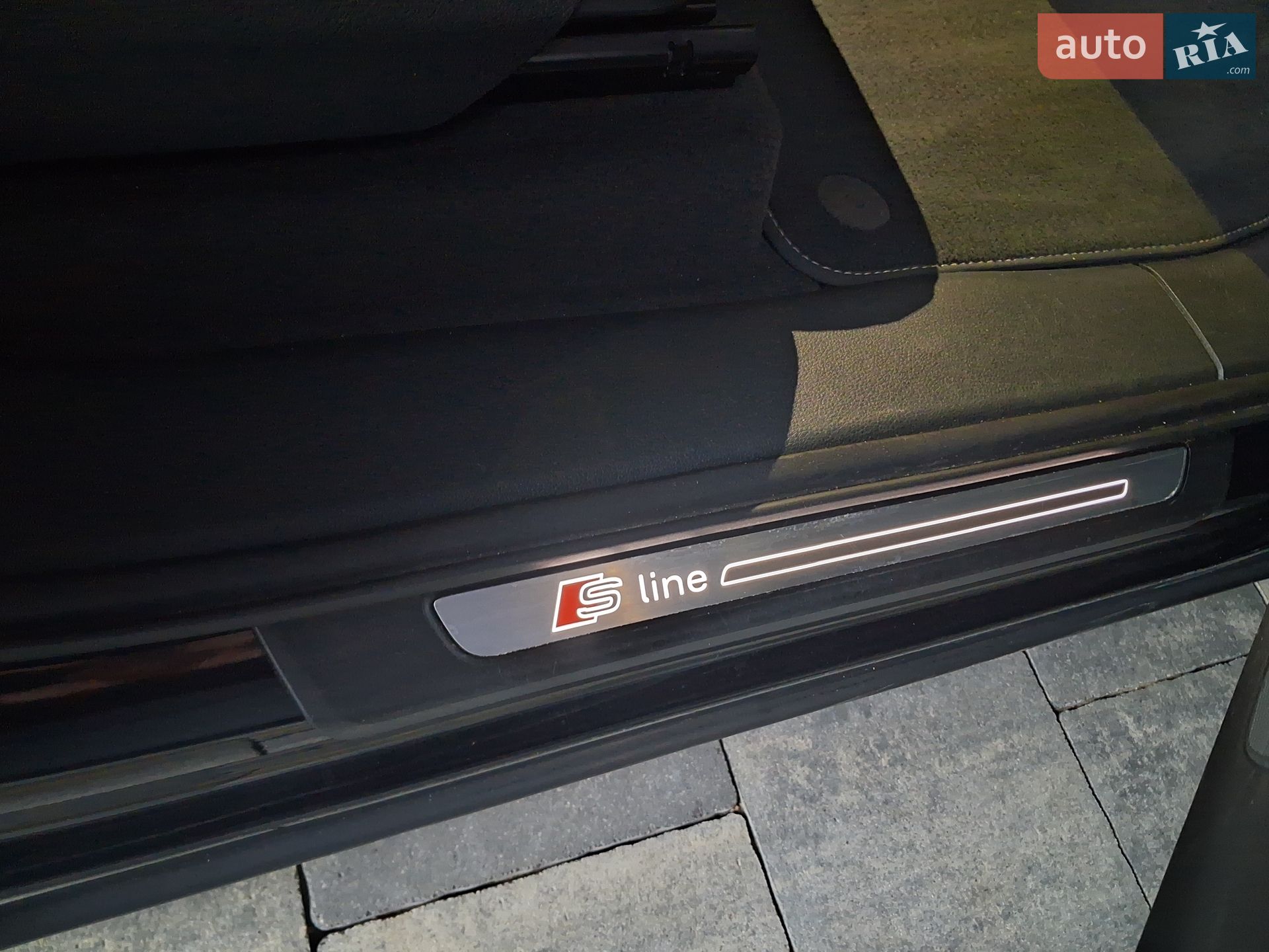 Audi Q7 2018 VIN WAUZZZ4M1JD045325 фото оголошення 65 з 74
