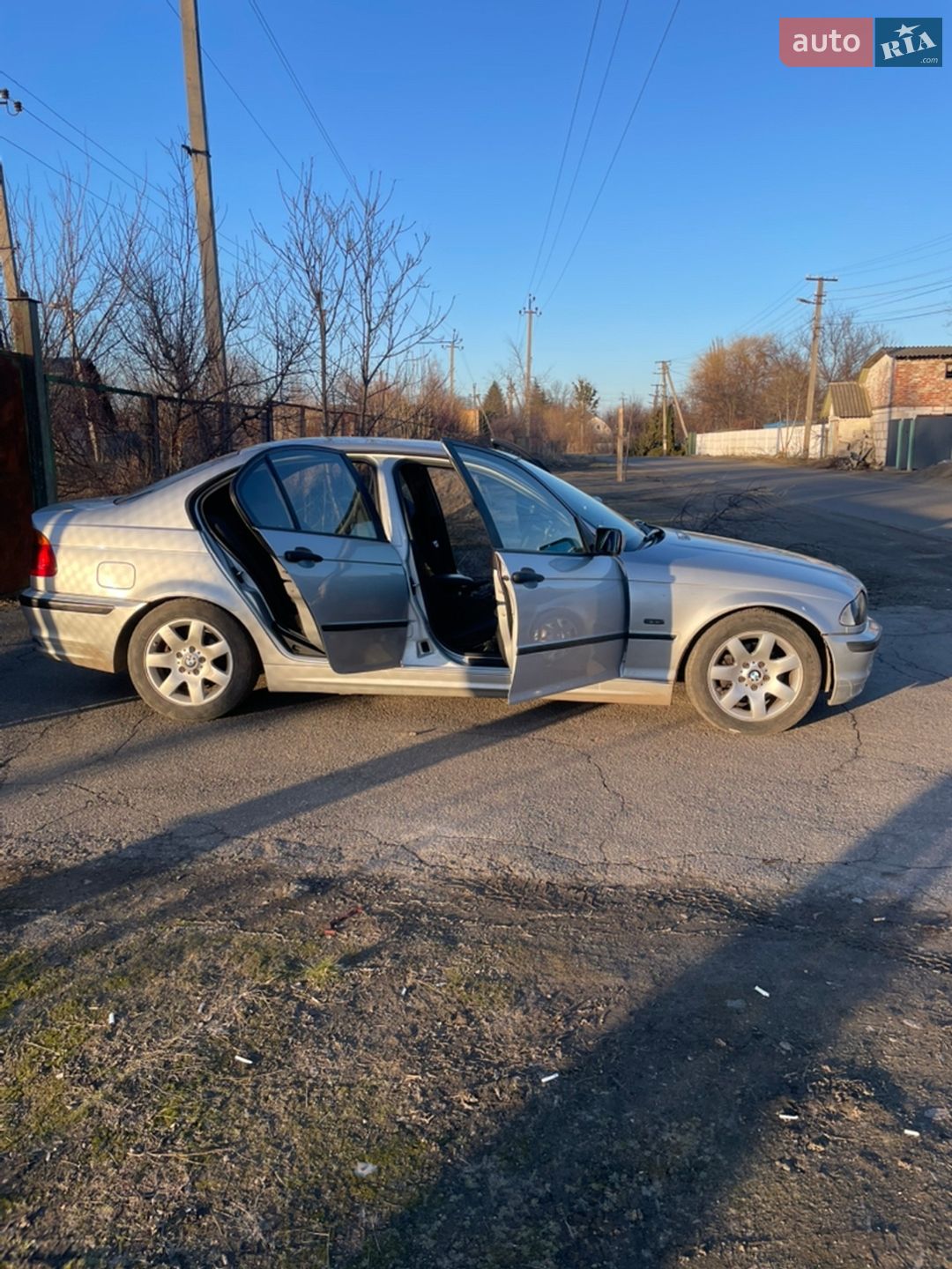 BMW 3 Series 2000 VIN WBAAL71010KG48339 фото оголошення 2 з 8