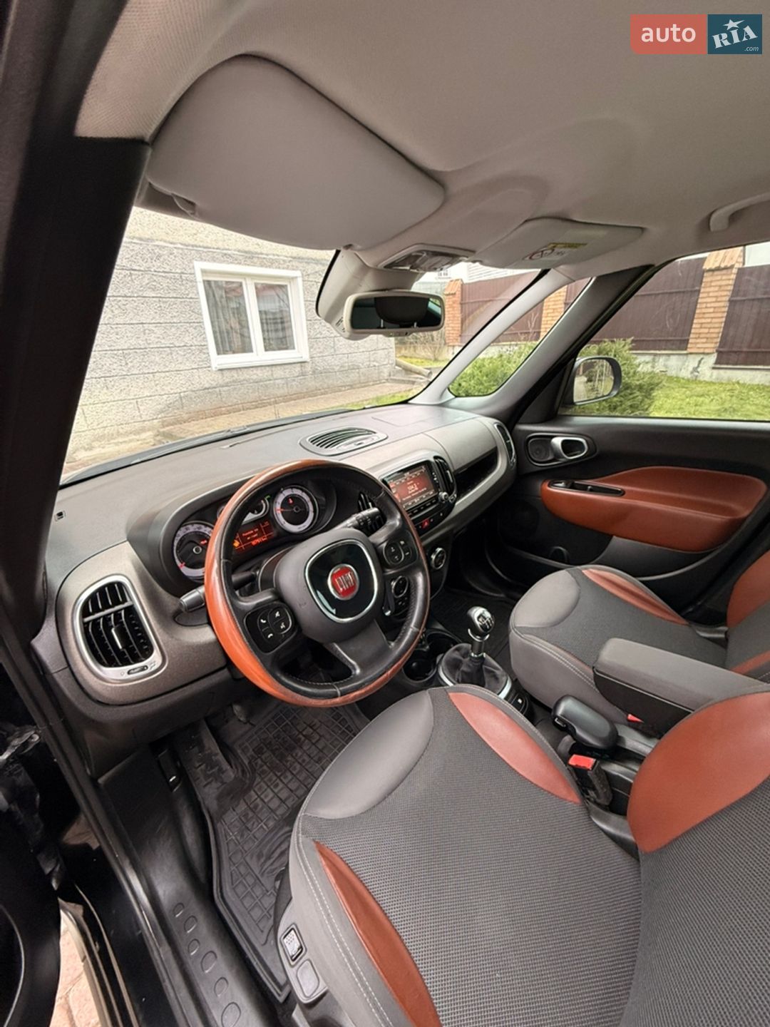 Fiat 500l 2013 VIN ZFBCFADH2EZ014361 фото оголошення 9 з 21