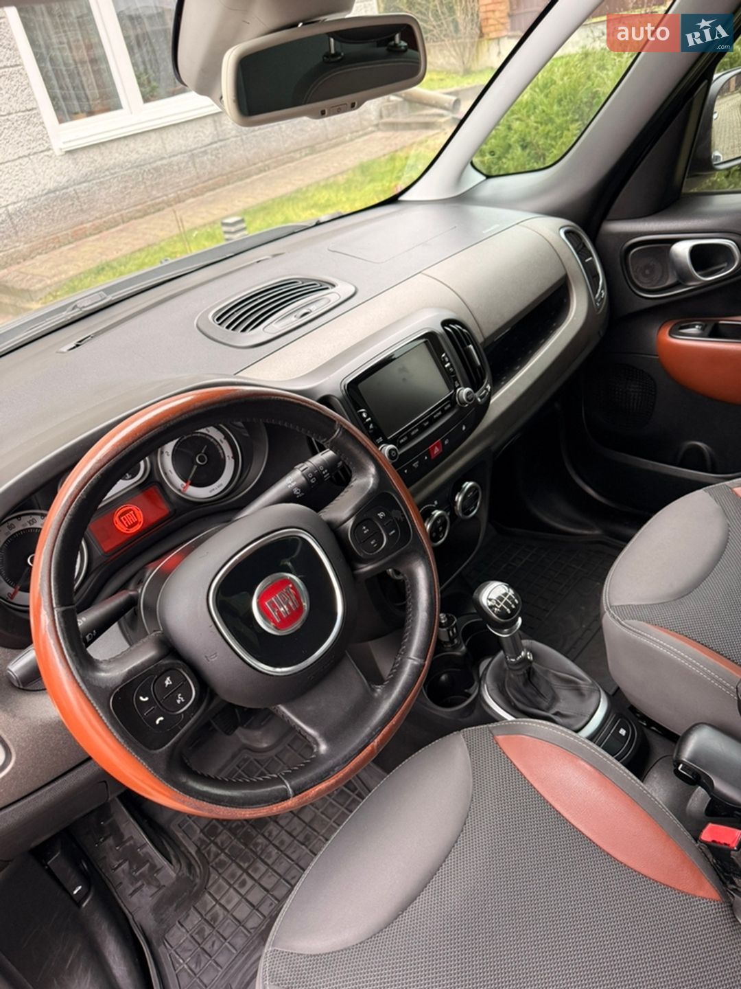 Fiat 500l 2013 VIN ZFBCFADH2EZ014361 фото оголошення 11 з 21