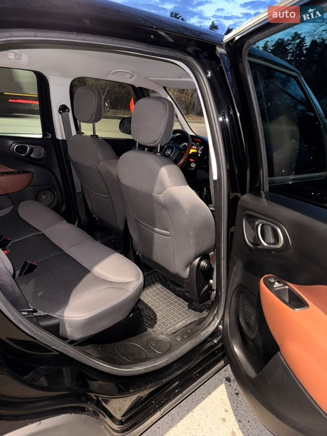 Fiat 500l 2013 VIN ZFBCFADH2EZ014361 фото оголошення 14 з 21
