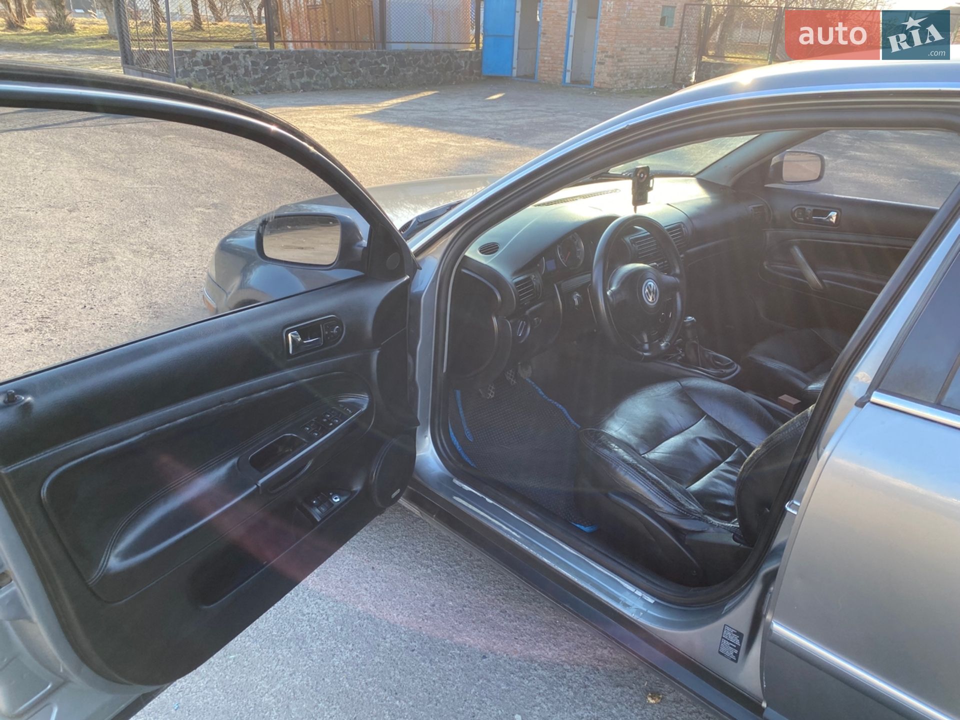 Volkswagen Passat 2001 VIN WVWPD63B71P269267 фото оголошення 6 з 17