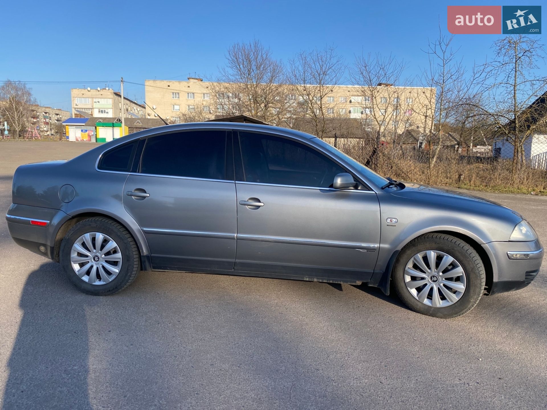 Volkswagen Passat 2001 VIN WVWPD63B71P269267 фото оголошення 4 з 17