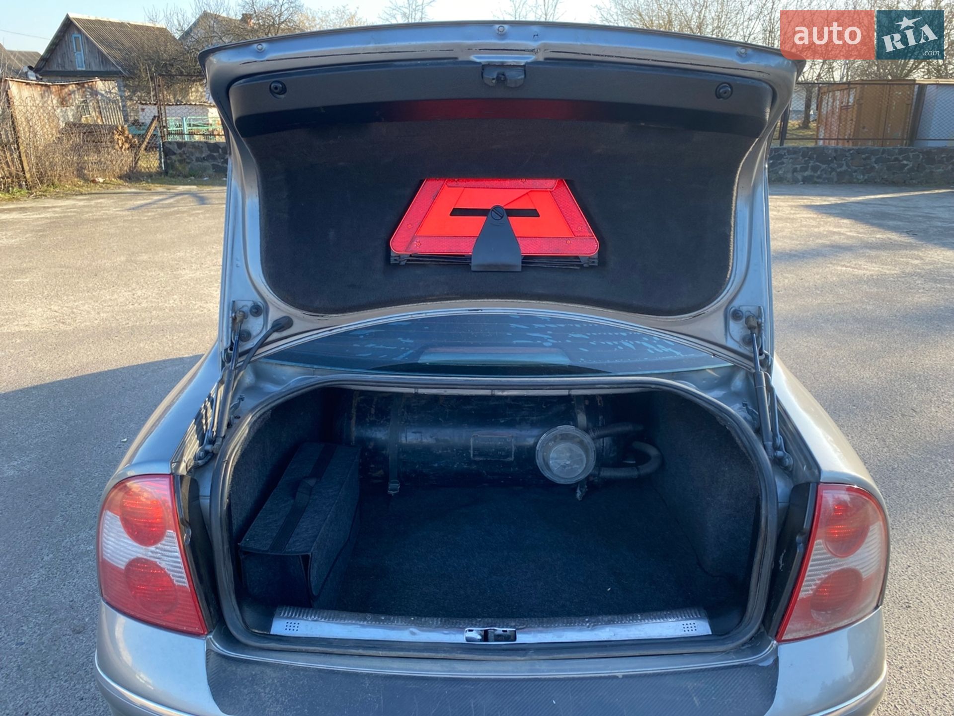 Volkswagen Passat 2001 VIN WVWPD63B71P269267 фото оголошення 7 з 17