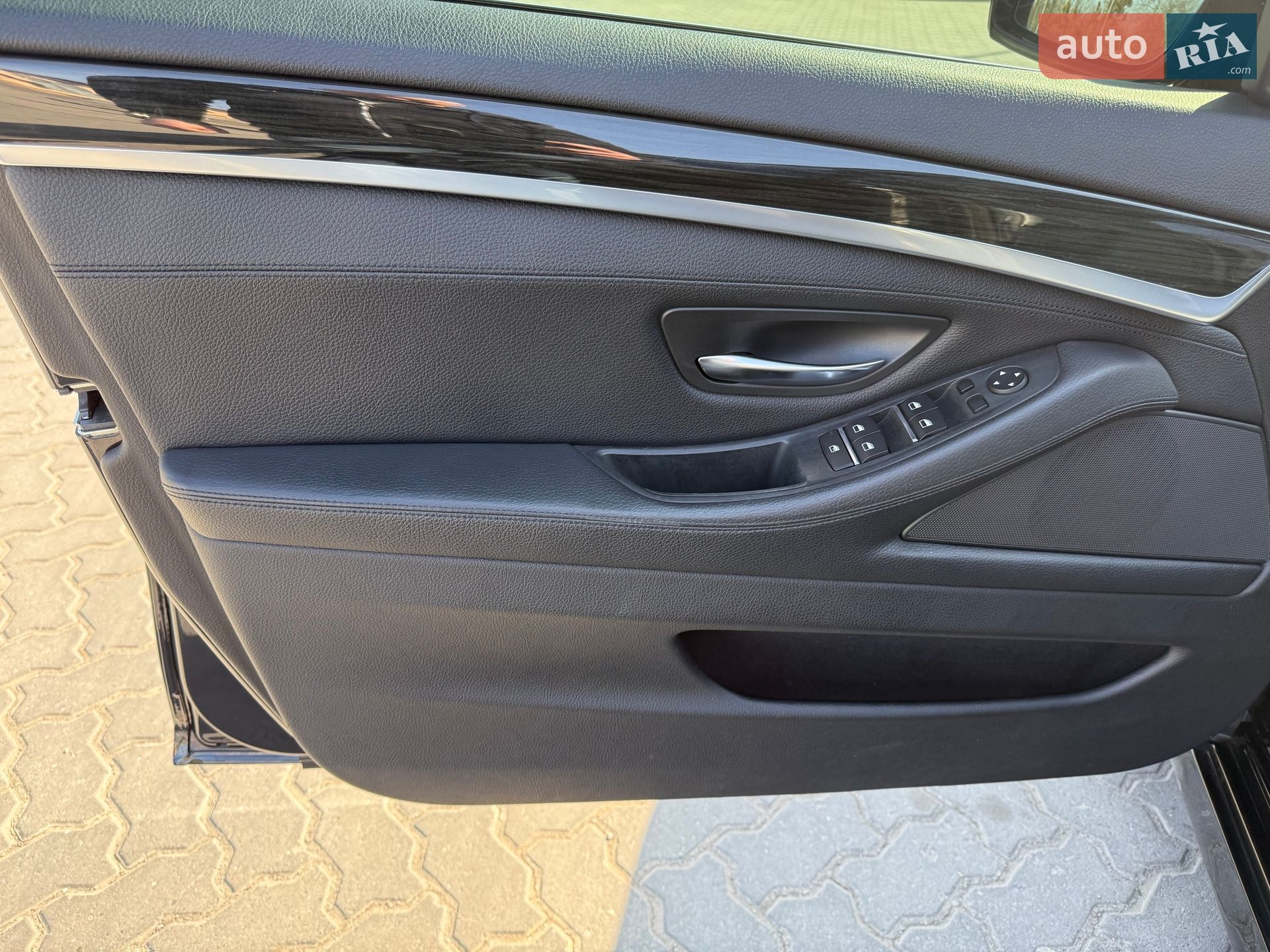 BMW 5 Series 2014 VIN WBA5J51070D583106 фото оголошення 28 з 58