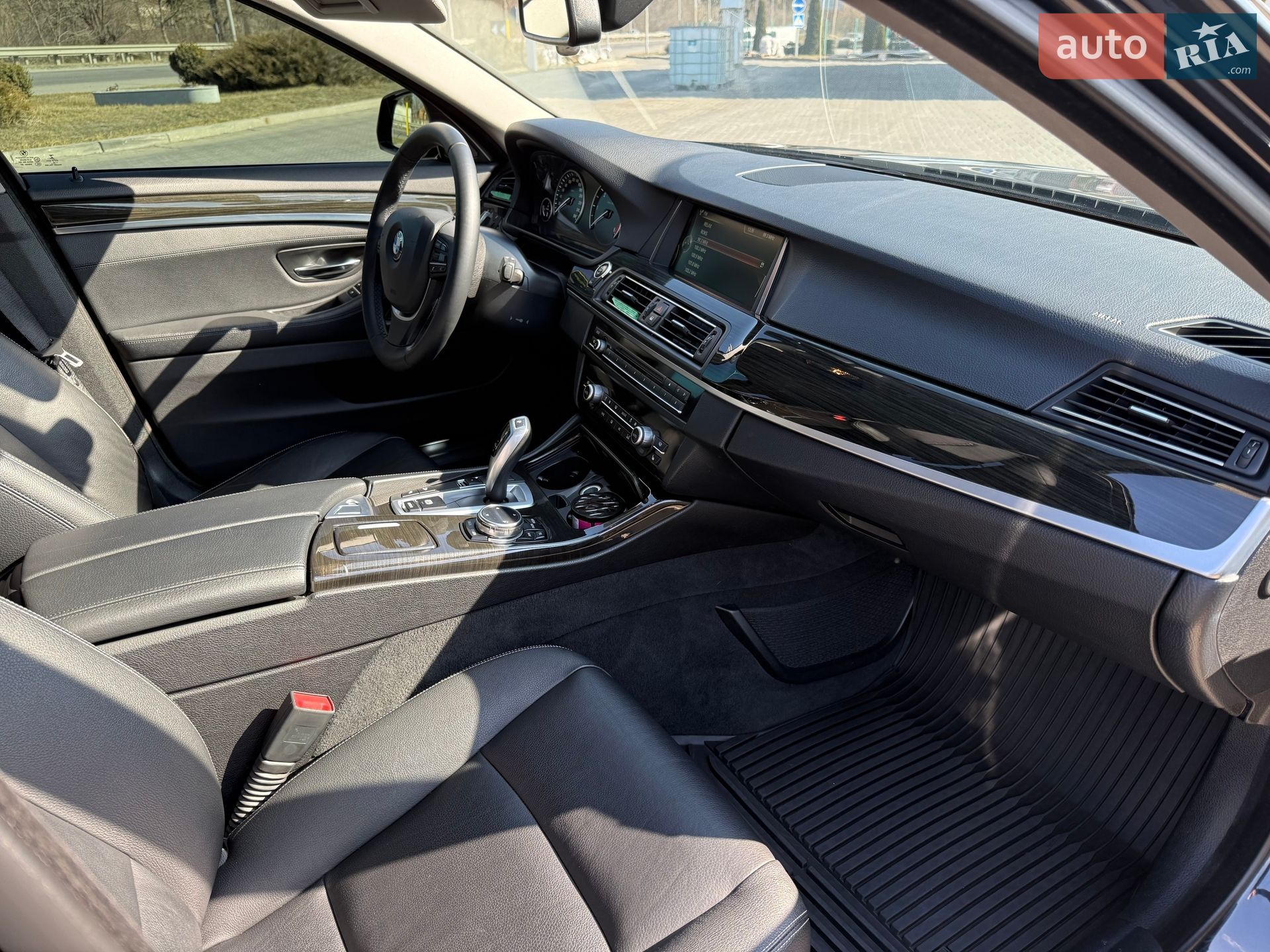 BMW 5 Series 2014 VIN WBA5J51070D583106 фото оголошення 51 з 58