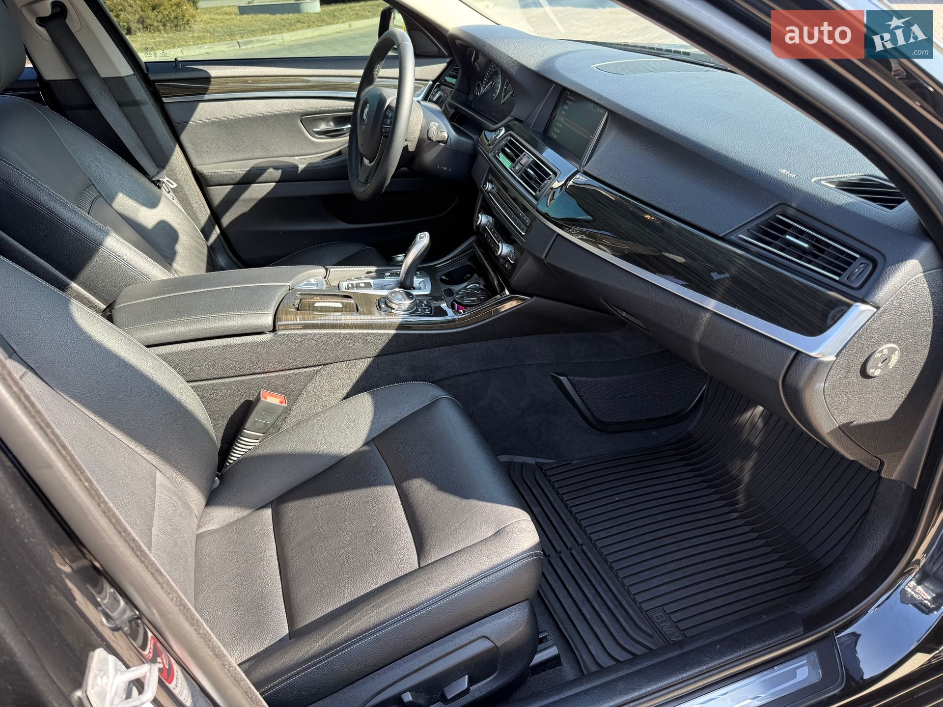 BMW 5 Series 2014 VIN WBA5J51070D583106 фото оголошення 53 з 58