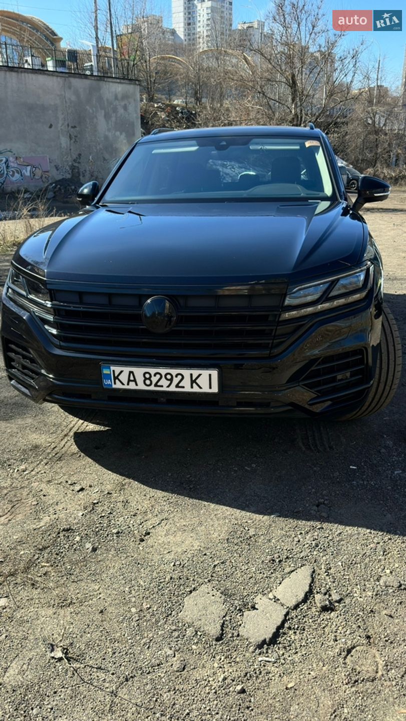 Volkswagen Touareg 2022 VIN WVGZZZCRZND005929 фото оголошення 5 з 59