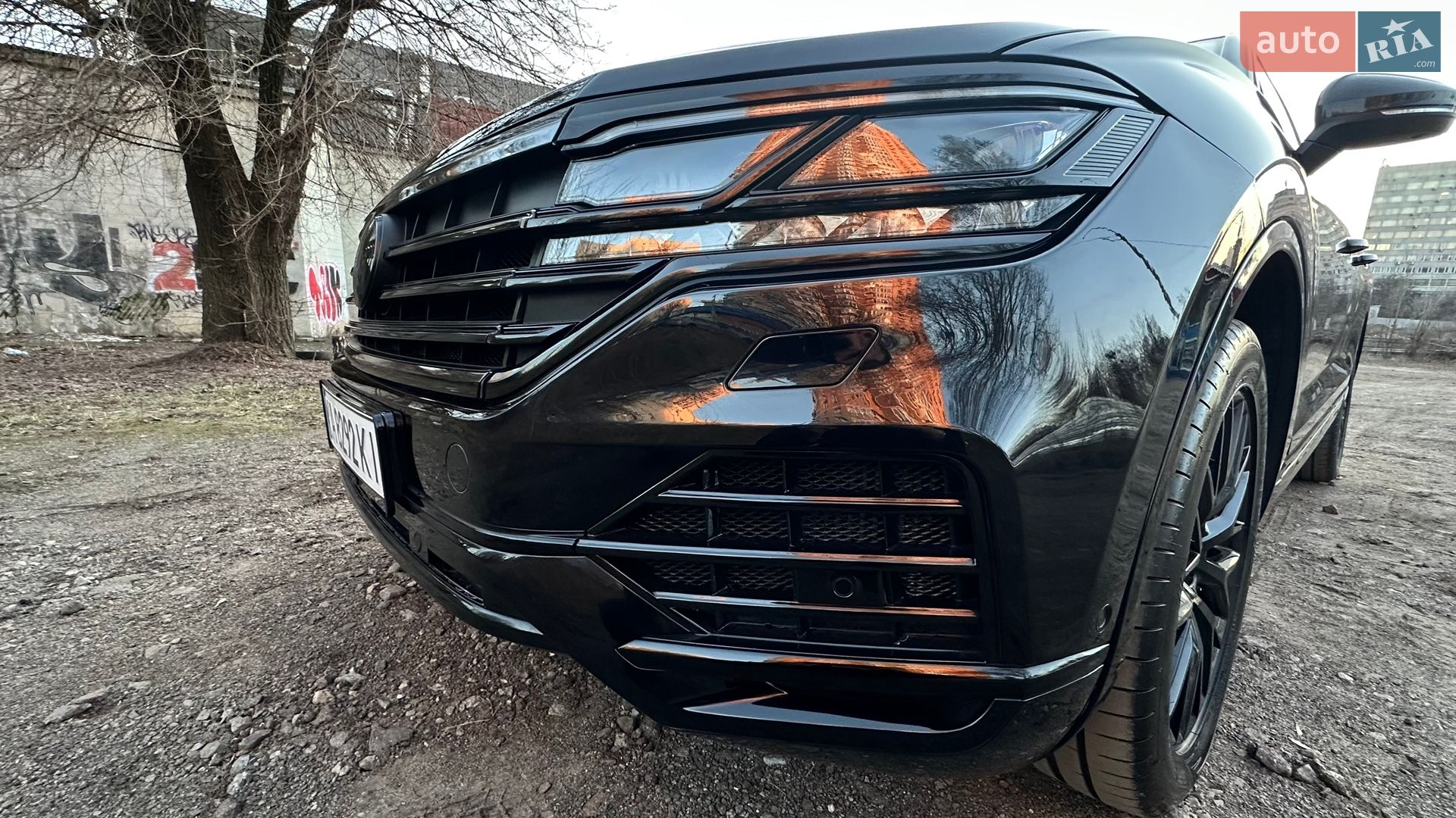 Volkswagen Touareg 2022 VIN WVGZZZCRZND005929 фото оголошення 18 з 59