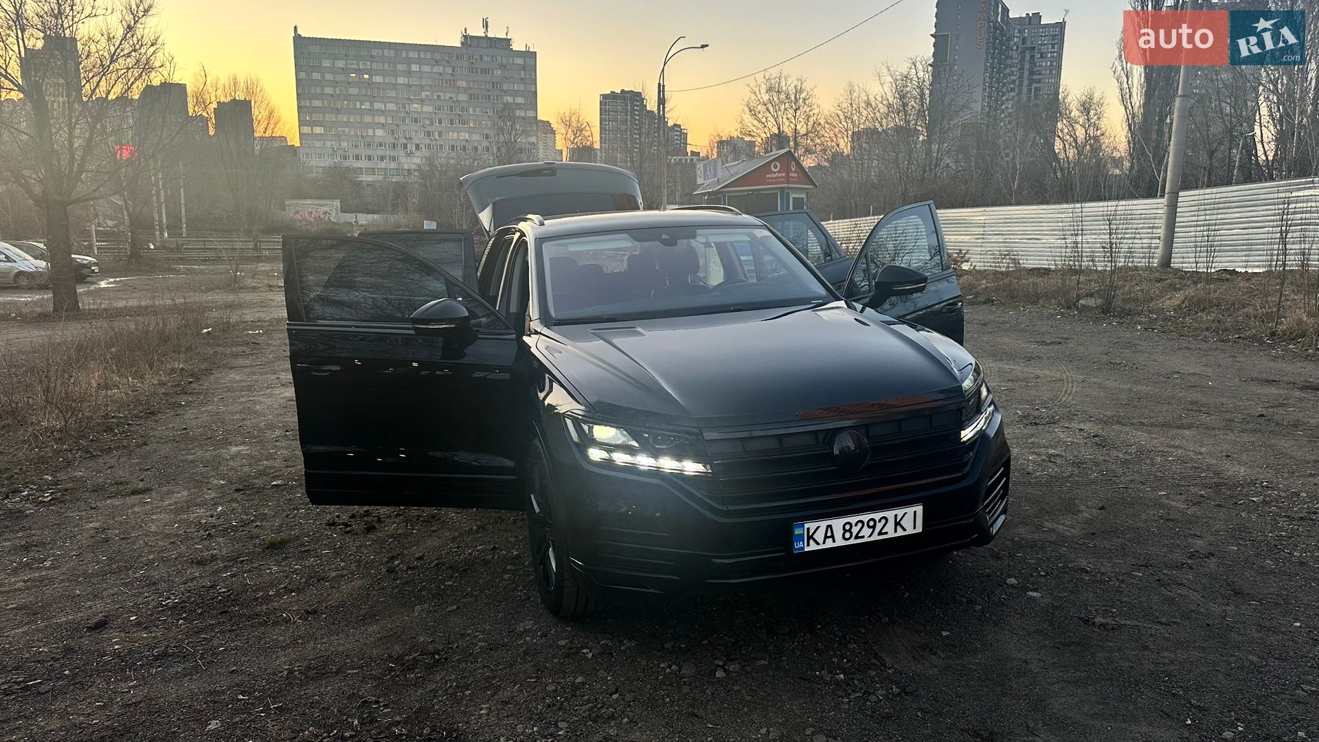 Volkswagen Touareg 2022 VIN WVGZZZCRZND005929 фото оголошення 30 з 59