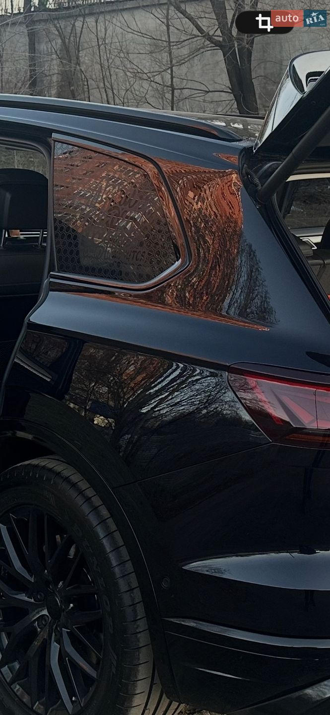 Volkswagen Touareg 2022 VIN WVGZZZCRZND005929 фото оголошення 35 з 59