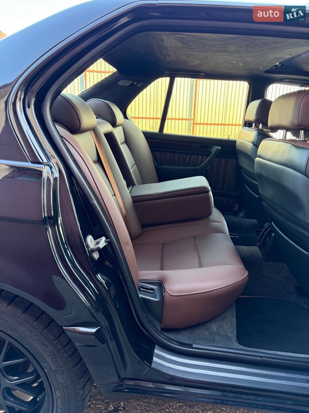 BMW 7 Series 1990 VIN WBAGA81000DA17107 фото оголошення 37 з 43