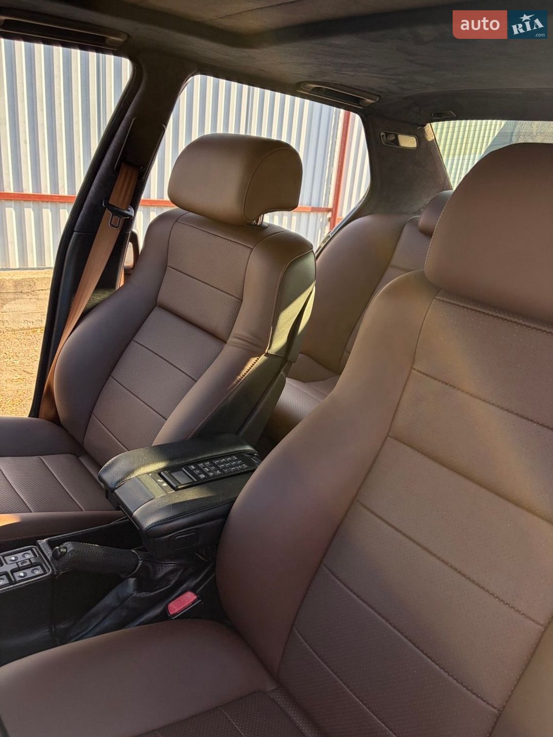 BMW 7 Series 1990 VIN WBAGA81000DA17107 фото оголошення 30 з 43
