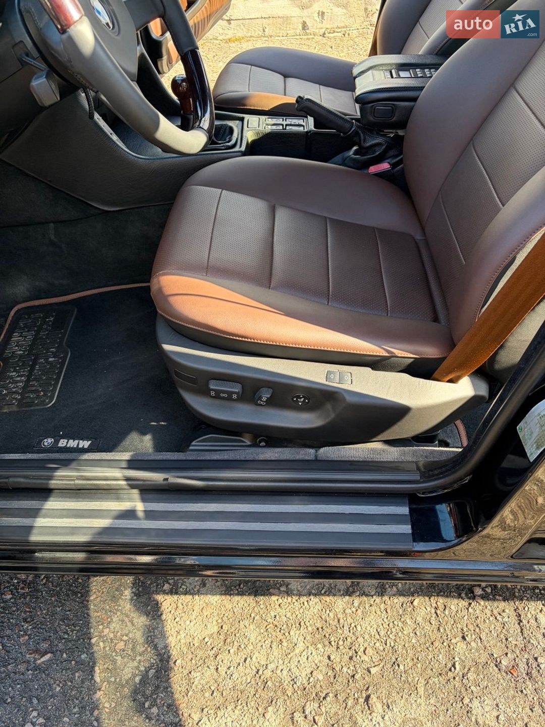 BMW 7 Series 1990 VIN WBAGA81000DA17107 фото оголошення 31 з 43