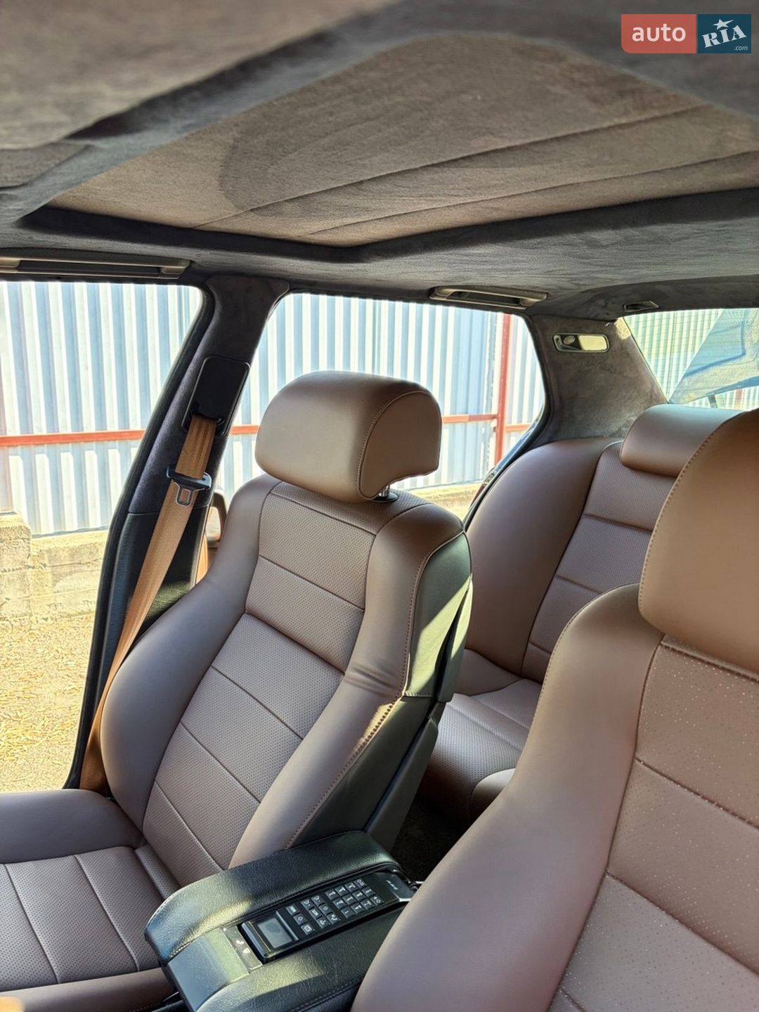BMW 7 Series 1990 VIN WBAGA81000DA17107 фото оголошення 33 з 43