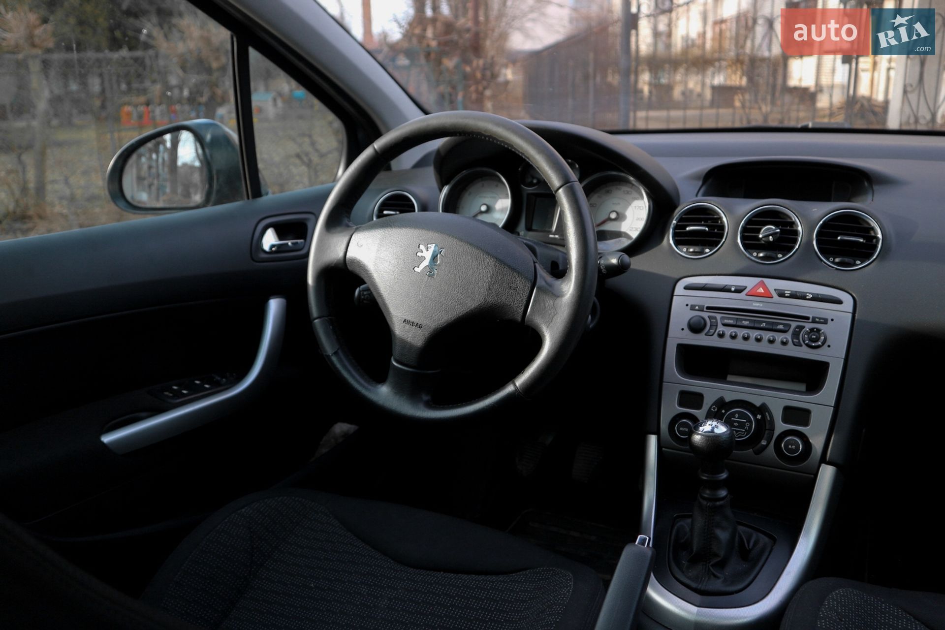 Peugeot 308 2008 VIN VF34H5FXH55344786 фото оголошення 15 з 19