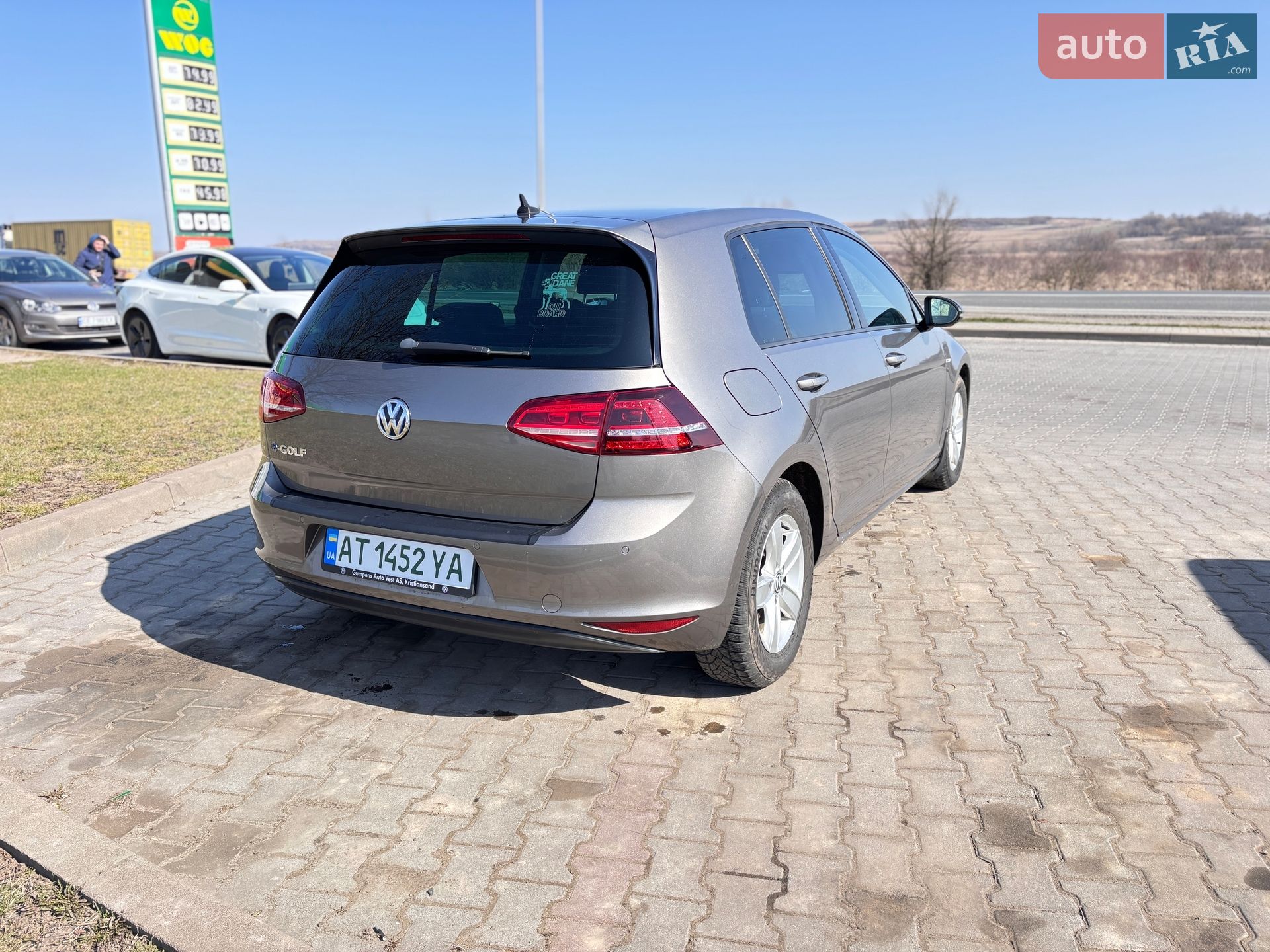 Volkswagen e-Golf 2016 VIN WVWZZZAUZHW900531 фото оголошення 7 з 26