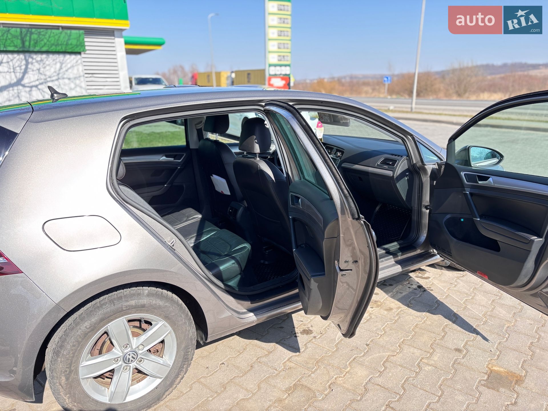 Volkswagen e-Golf 2016 VIN WVWZZZAUZHW900531 фото оголошення 20 з 26