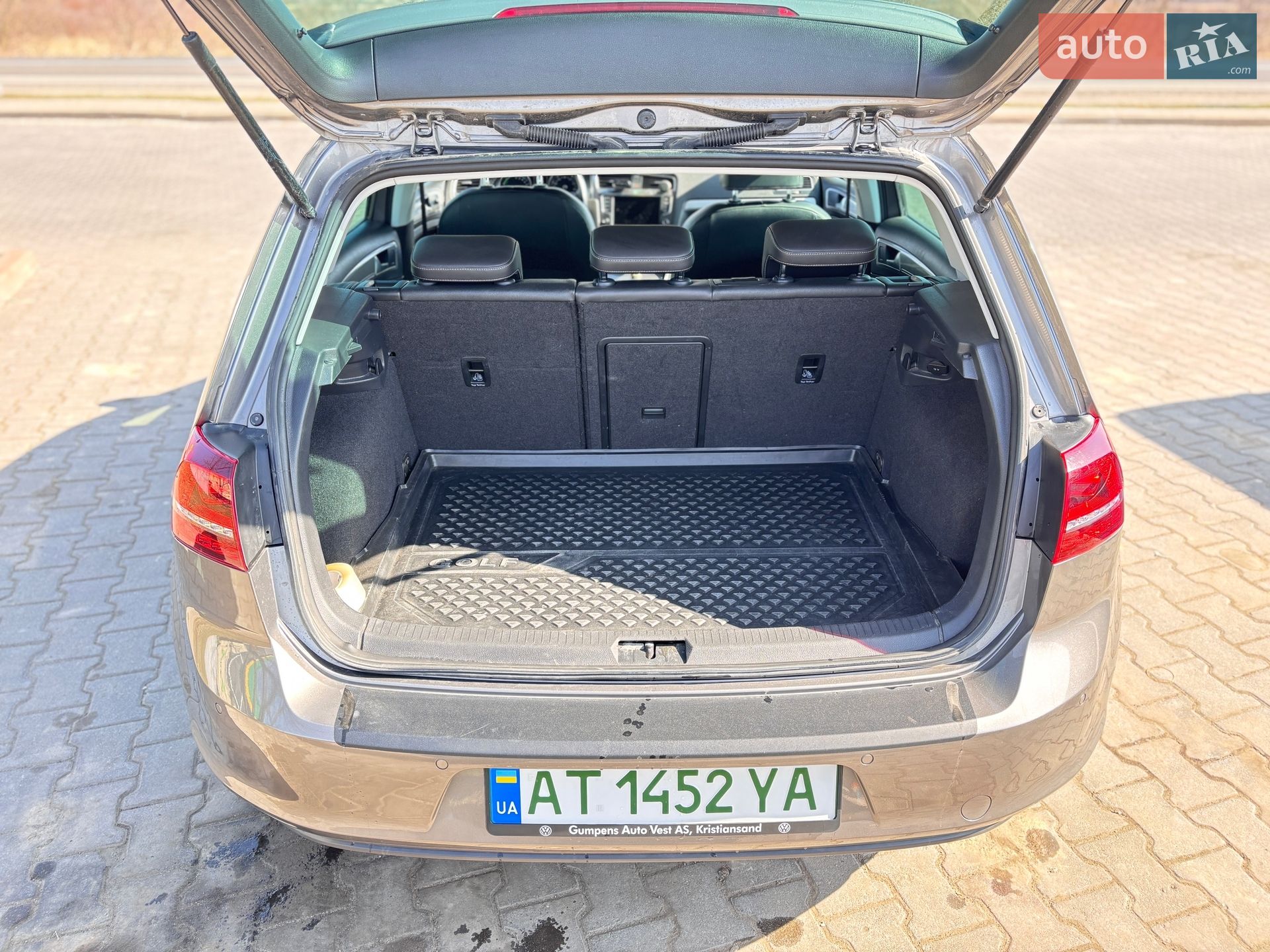 Volkswagen e-Golf 2016 VIN WVWZZZAUZHW900531 фото оголошення 23 з 26