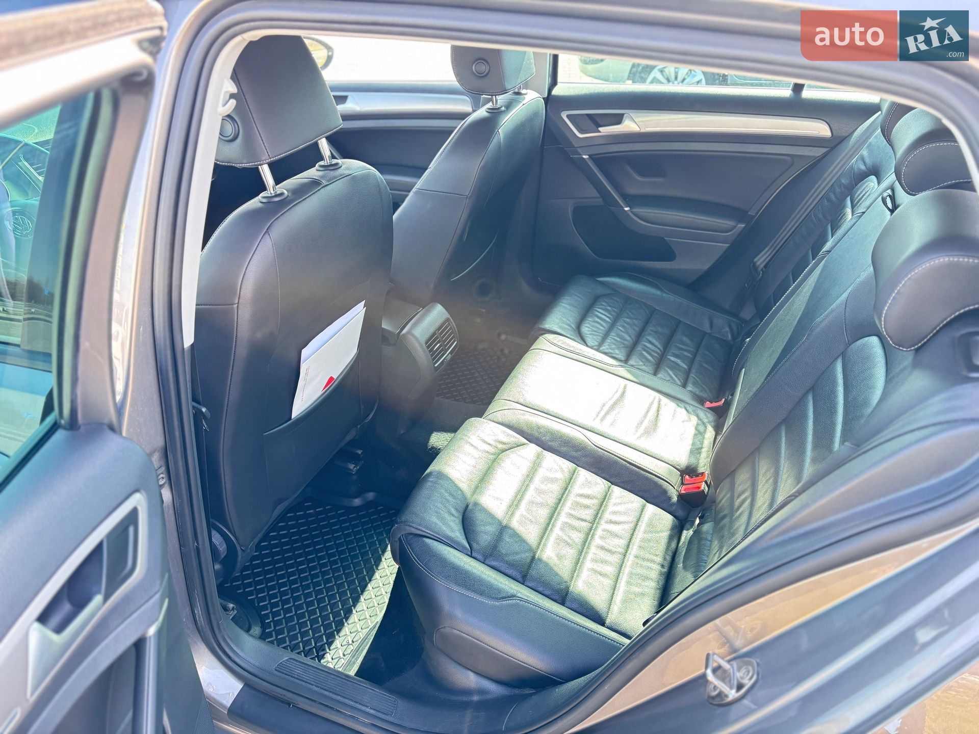 Volkswagen e-Golf 2016 VIN WVWZZZAUZHW900531 фото оголошення 24 з 26