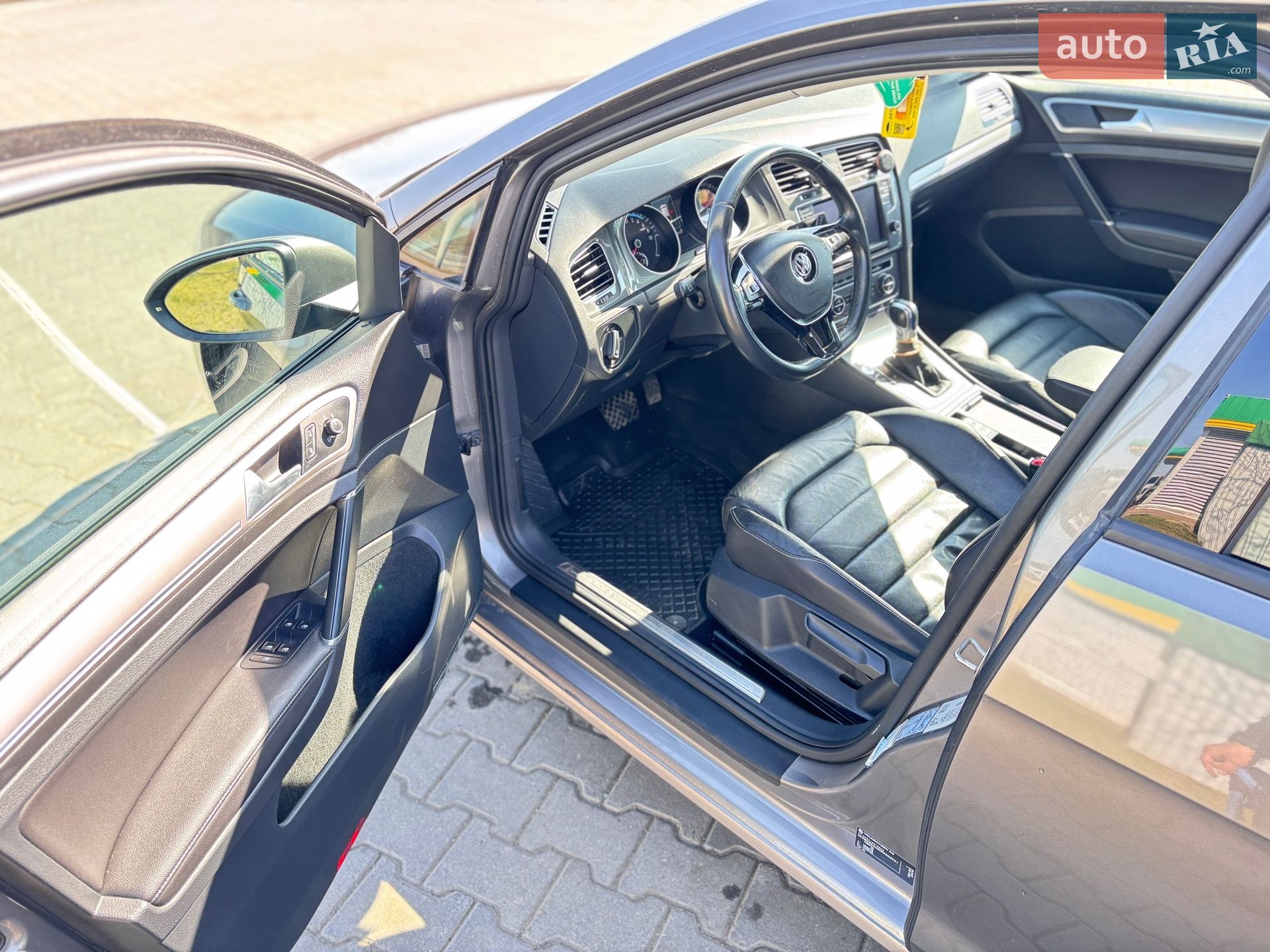 Volkswagen e-Golf 2016 VIN WVWZZZAUZHW900531 фото оголошення 25 з 26
