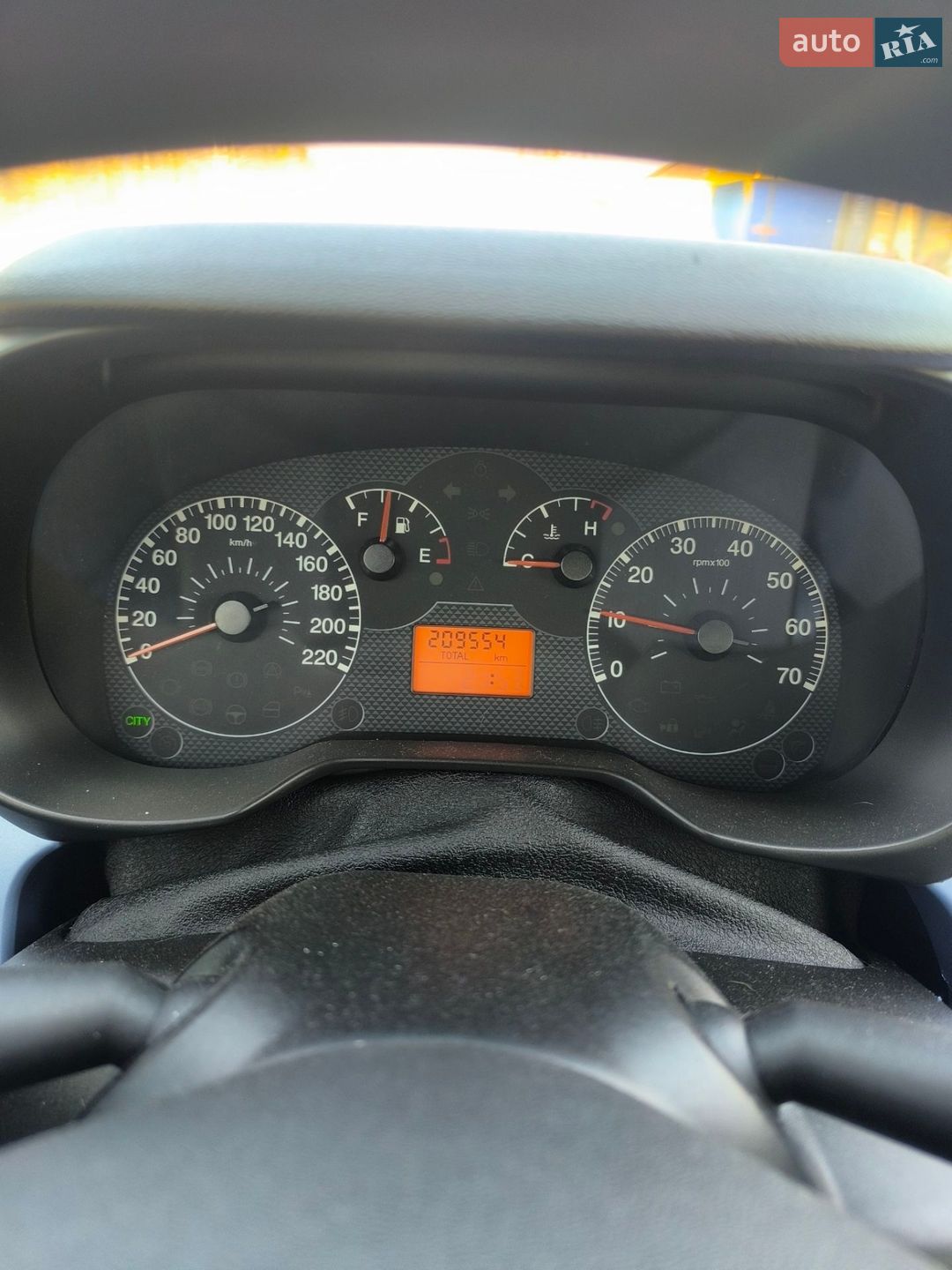 Fiat Punto 2006 VIN ZFA19900000203934 фото оголошення 3 з 6