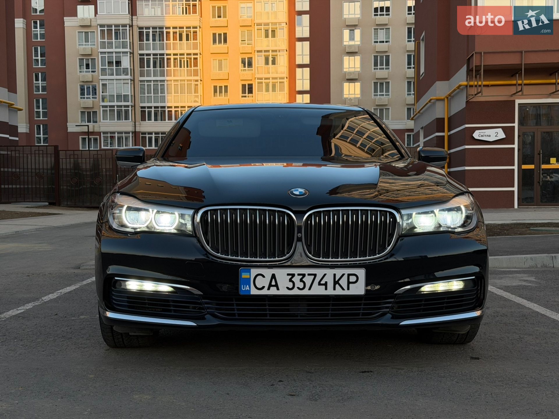 BMW 7 Series 2016 VIN WBA7E2C58GG738940 фото оголошення 5 з 85