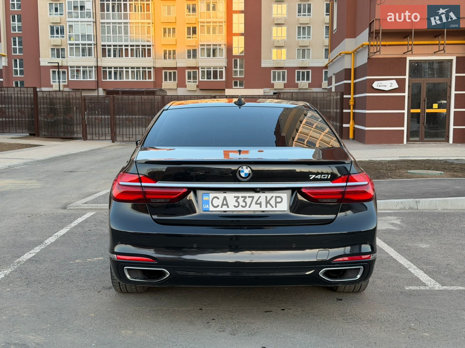 BMW 7 Series 2016 VIN WBA7E2C58GG738940 фото оголошення 14 з 85
