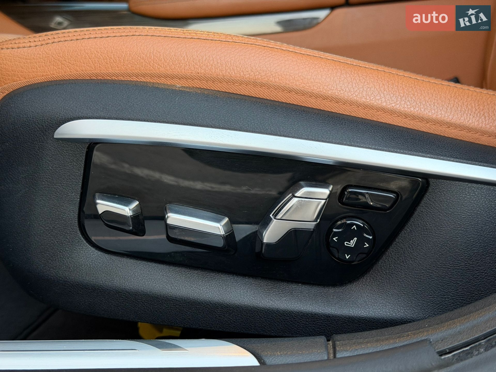 BMW 7 Series 2016 VIN WBA7E2C58GG738940 фото оголошення 24 з 85