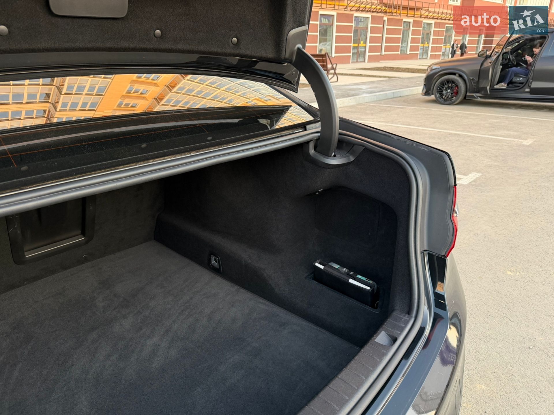 BMW 7 Series 2016 VIN WBA7E2C58GG738940 фото оголошення 83 з 85