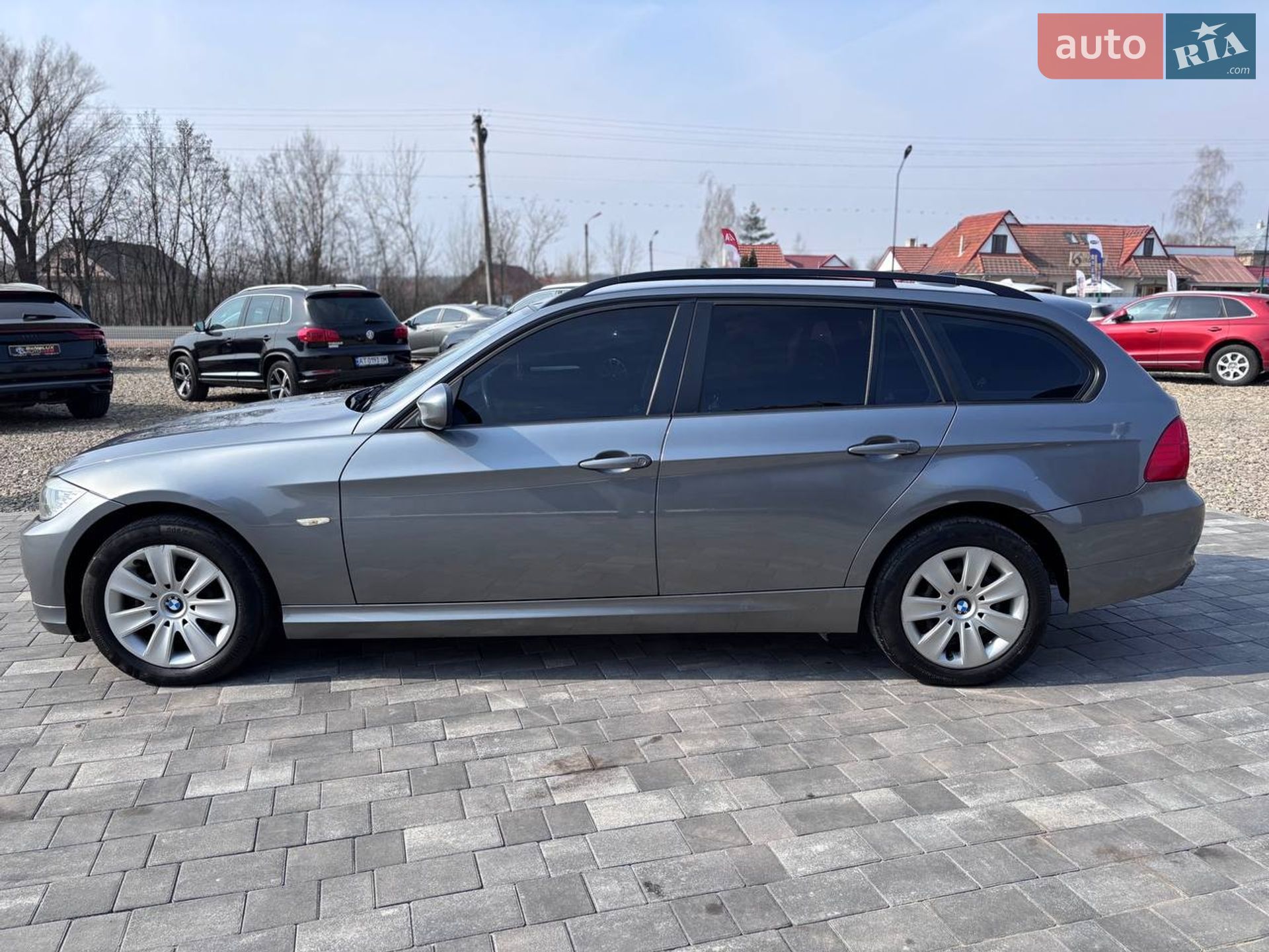 BMW 3 Series 2010 VIN WBAUX11060A814470 фото оголошення 5 з 29