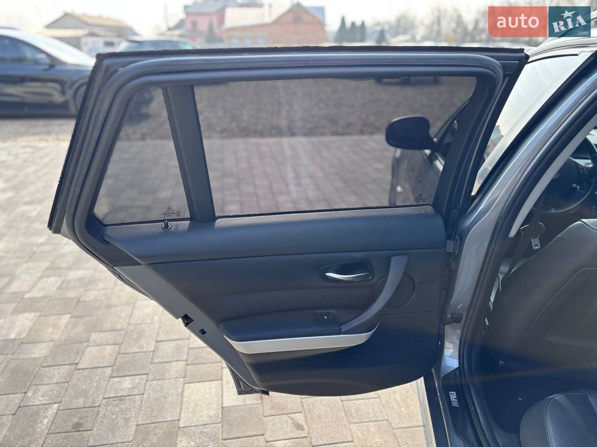 BMW 3 Series 2010 VIN WBAUX11060A814470 фото оголошення 22 з 29